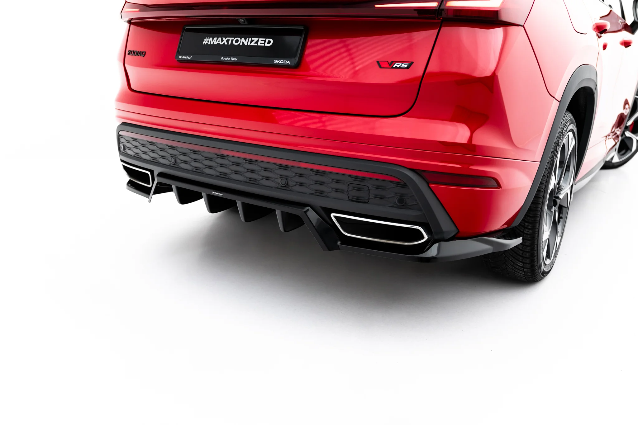 REAR SPLITTER (WITH VERTICAL BARS) SUITABLE FOR SKODA KODIAQ RS MK2 – MAXTON DESIGN - 6