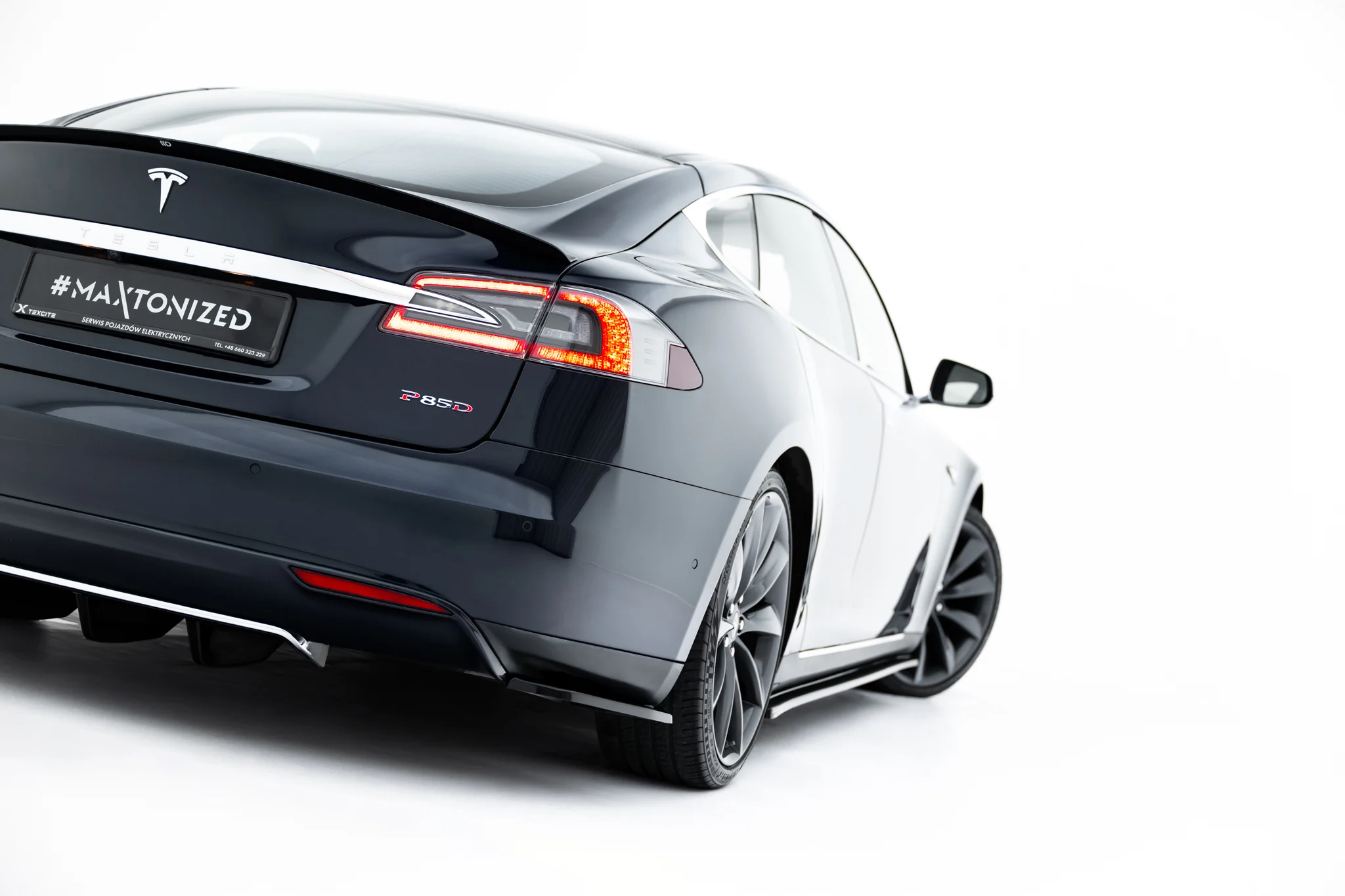 REAR SIDE SPLITTERS V.1 SUITABLE FOR TESLA MODEL S MK1 – MAXTON DESIGN - 3