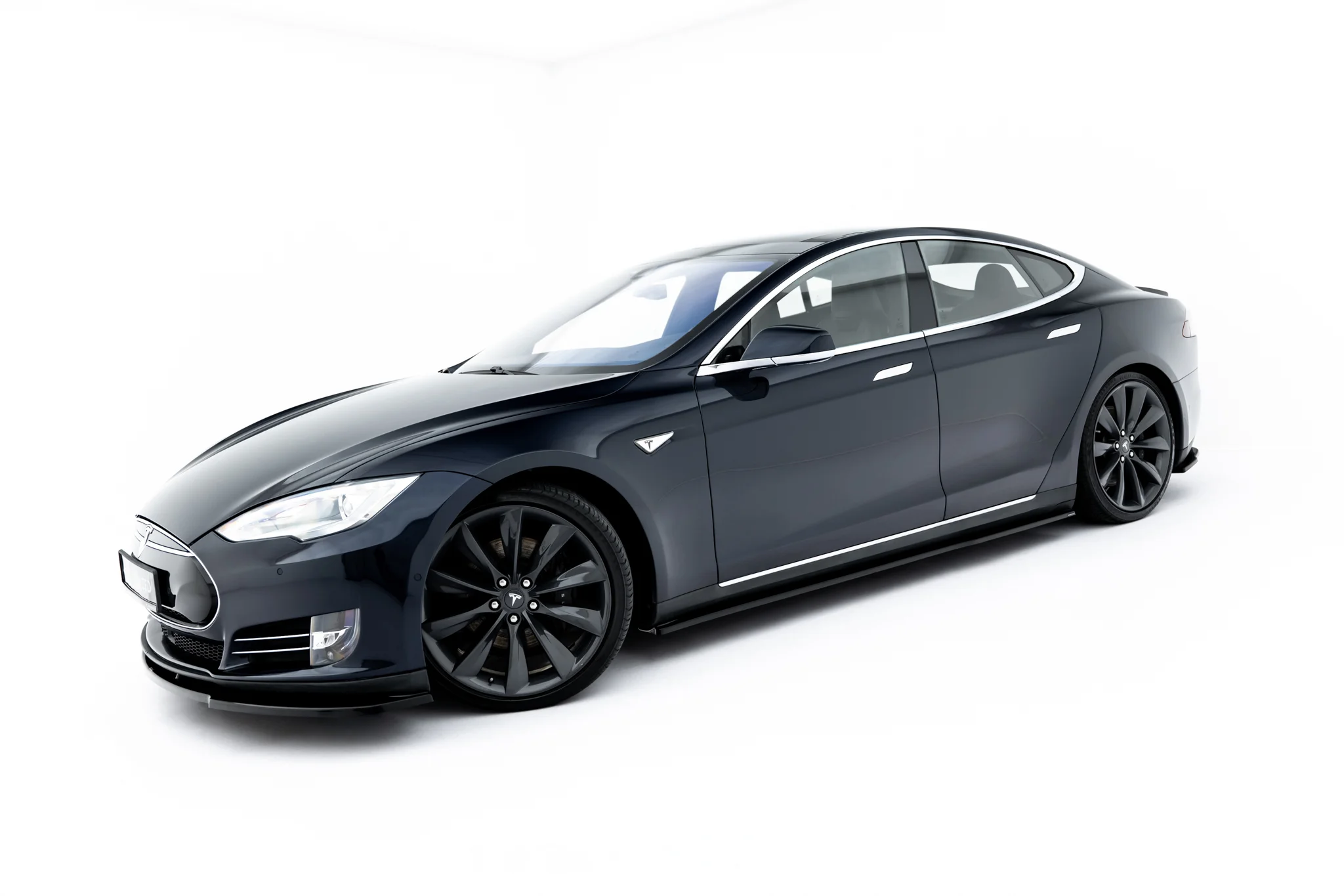 SIDE SKIRTS DIFFUSERS V.2 SUITABLE FOR TESLA MODEL S MK1 – MAXTON DESIGN - 5
