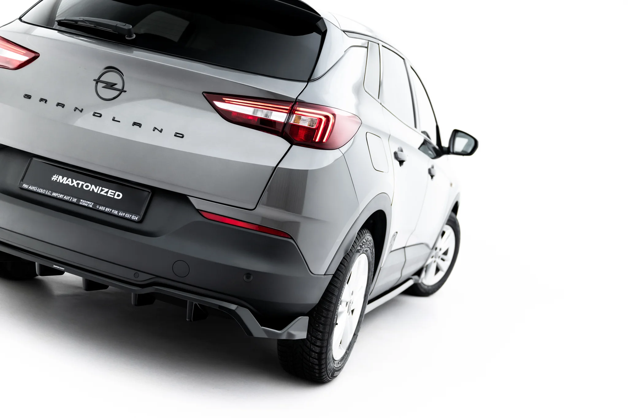 REAR SPLITTER (WITH VERTICAL BARS) SUITABLE FOR OPEL GRANDLAND MK1 – MAXTON DESIGN