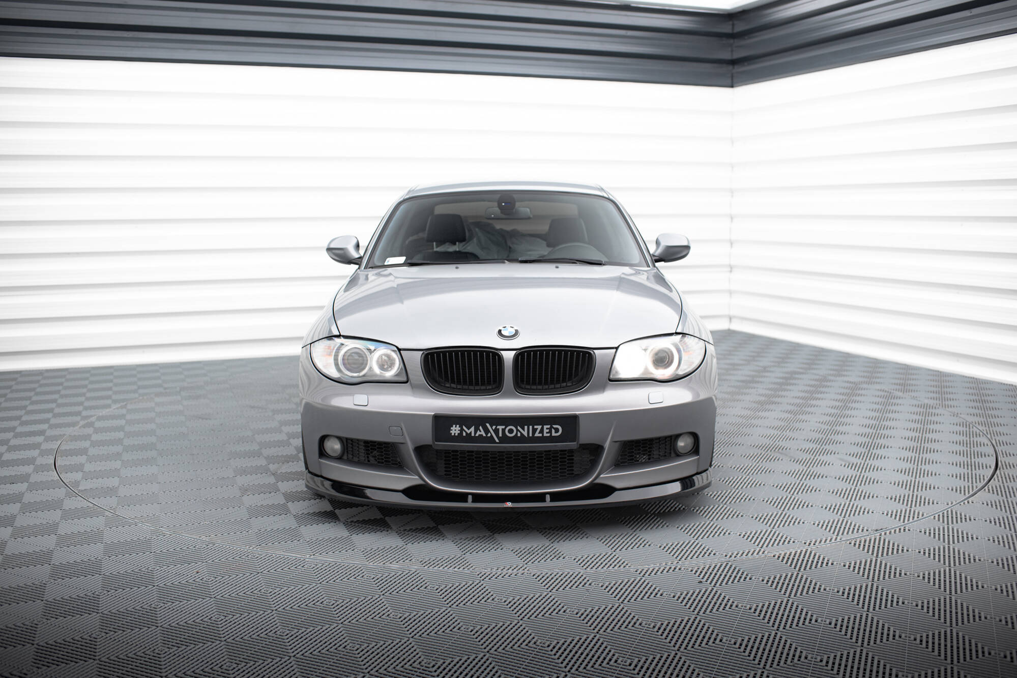 Front Splitter V.2 BMW 1 M-Pack E82 - 2