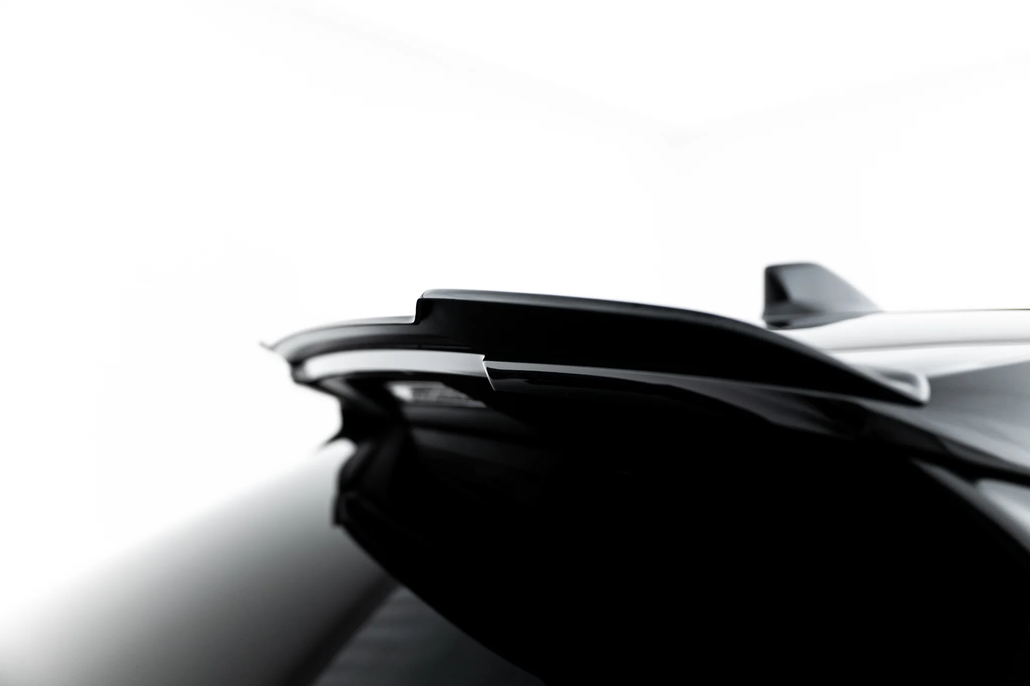 UPPER SPOILER CAP SUITABLE FOR ALFA ROMEO JUNIOR MK1 – MAXTON DESIGN - 6