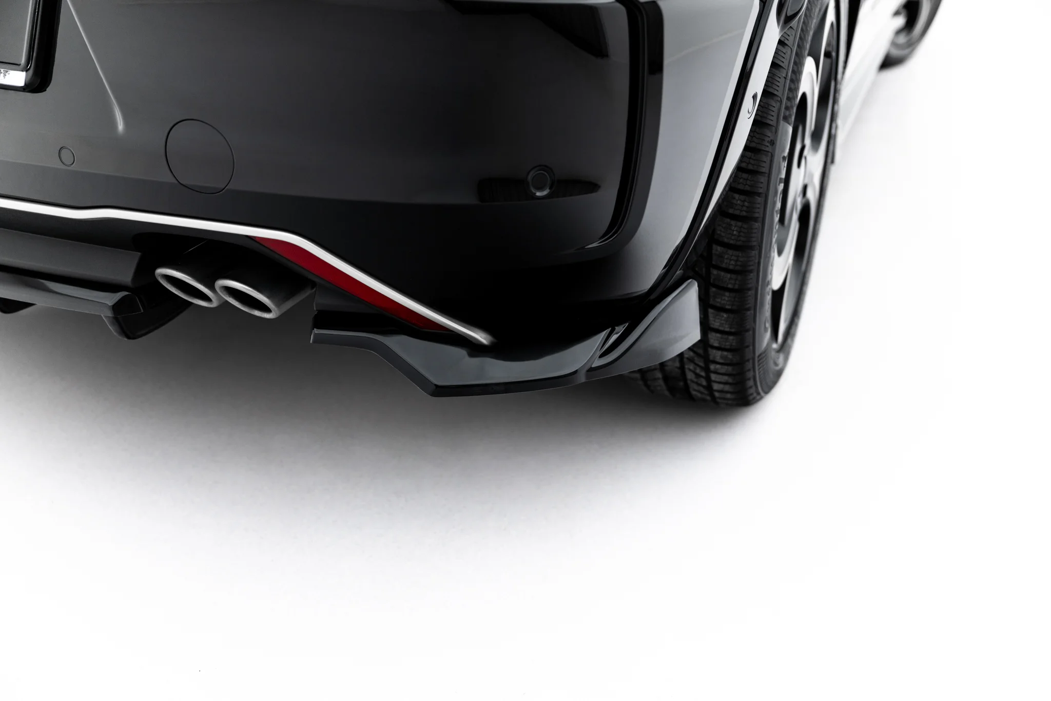 REAR SPLITTER (WITH VERTICAL BARS) SUITABLE FOR ALFA ROMEO JUNIOR MK1 – MAXTON DESIGN