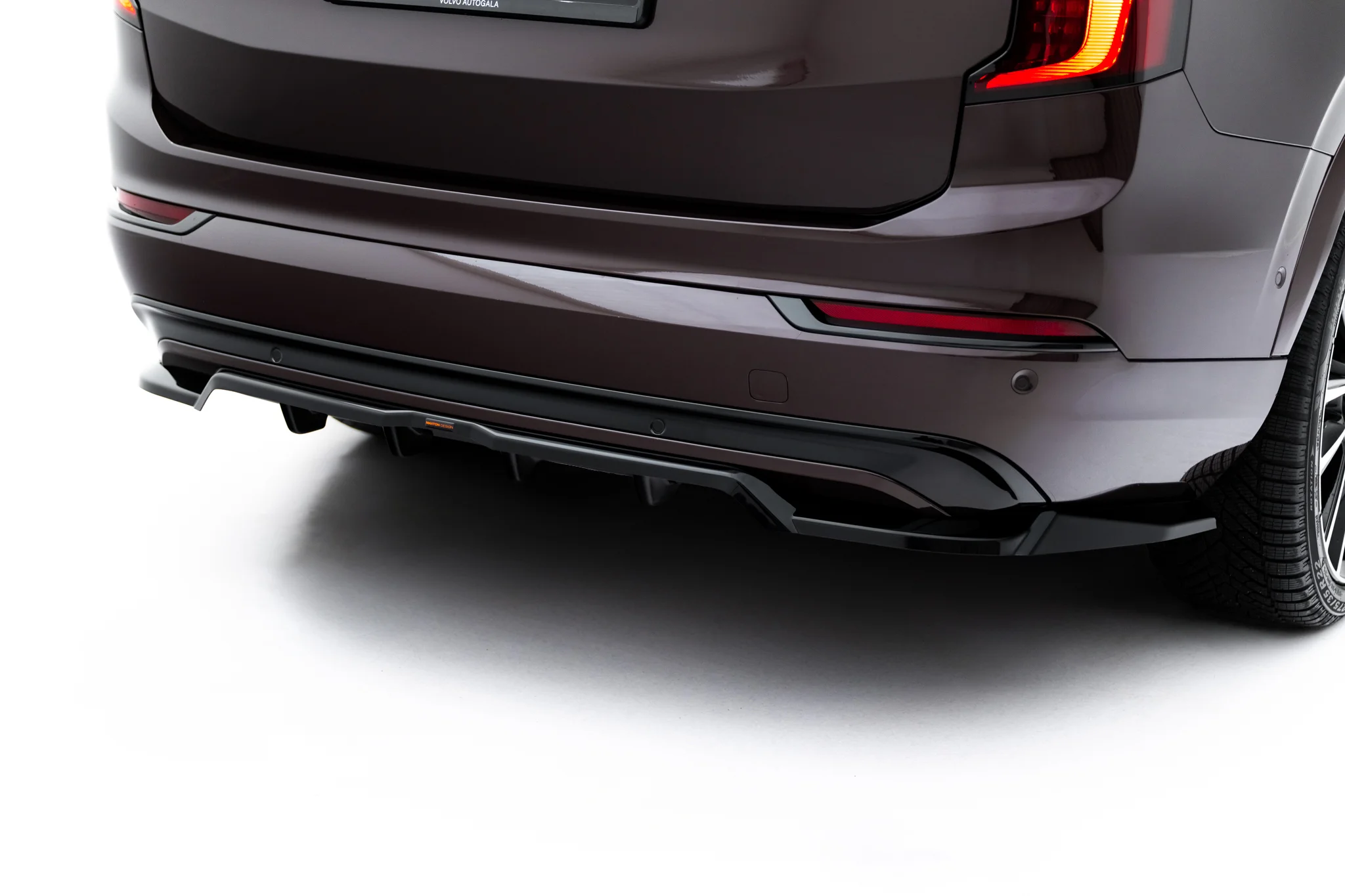 REAR SPLITTER (WITH VERTICAL BARS) SUITABLE FOR VOLVO XC90 MK2 FACELIFT 2 – MAXTON DESIGN - 2