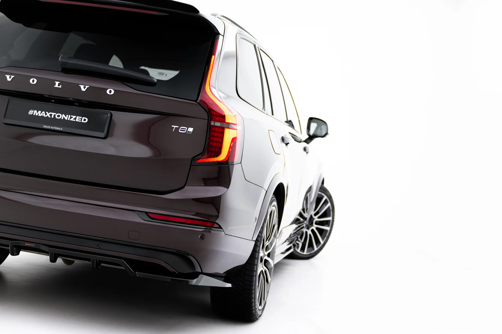 REAR SPLITTER (WITH VERTICAL BARS) SUITABLE FOR VOLVO XC90 MK2 FACELIFT 2 – MAXTON DESIGN