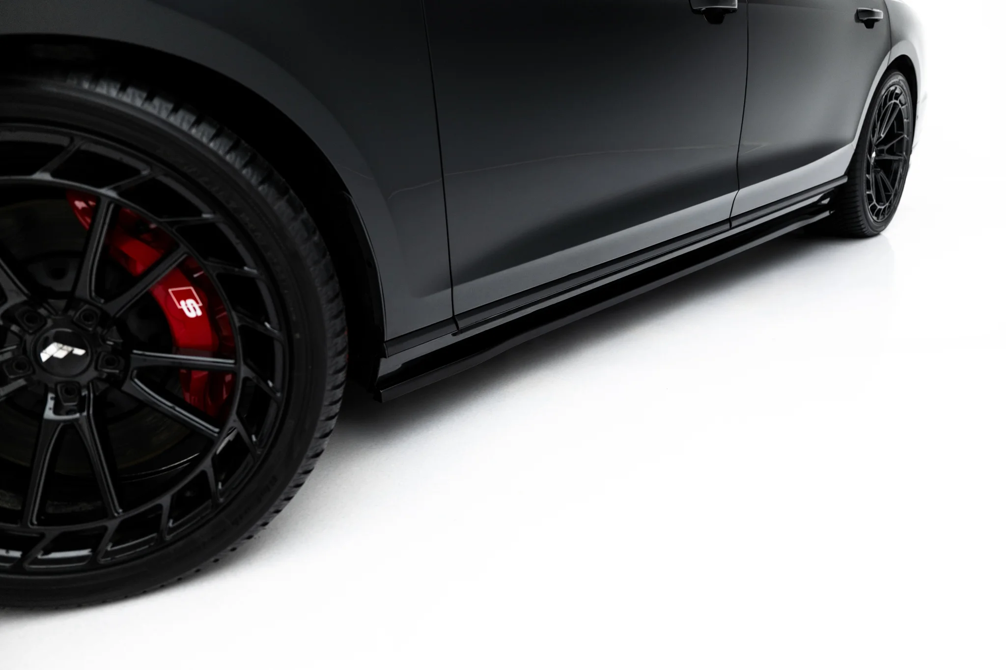 SIDE SKIRTS DIFFUSERS SUITABLE FOR AUDI A8 S-LINE LONG D5 – MAXTON DESIGN - 2