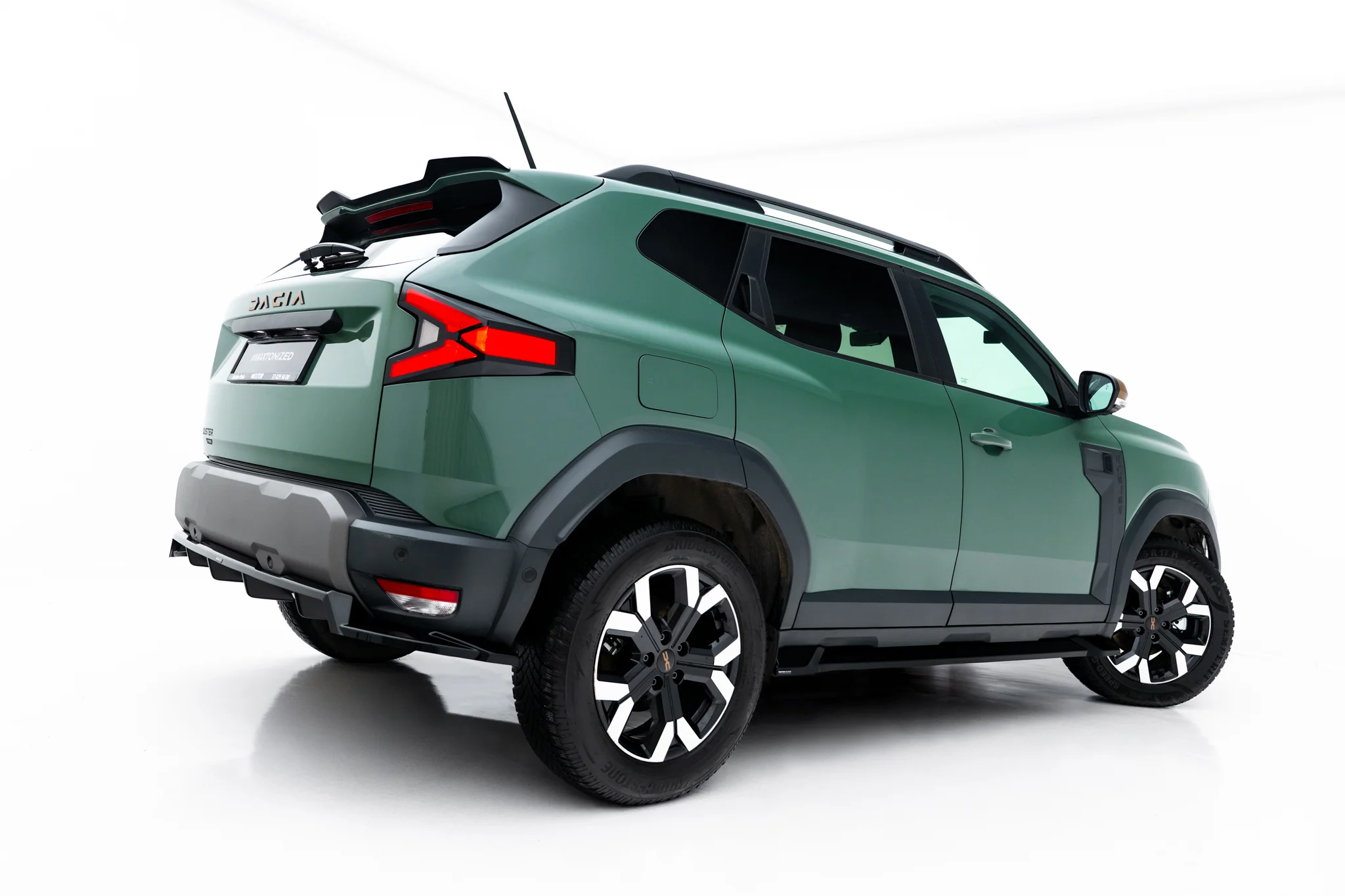 SIDE SKIRTS DIFFUSERS SUITABLE FOR DACIA DUSTER MK3 – MAXTON DESIGN - 2