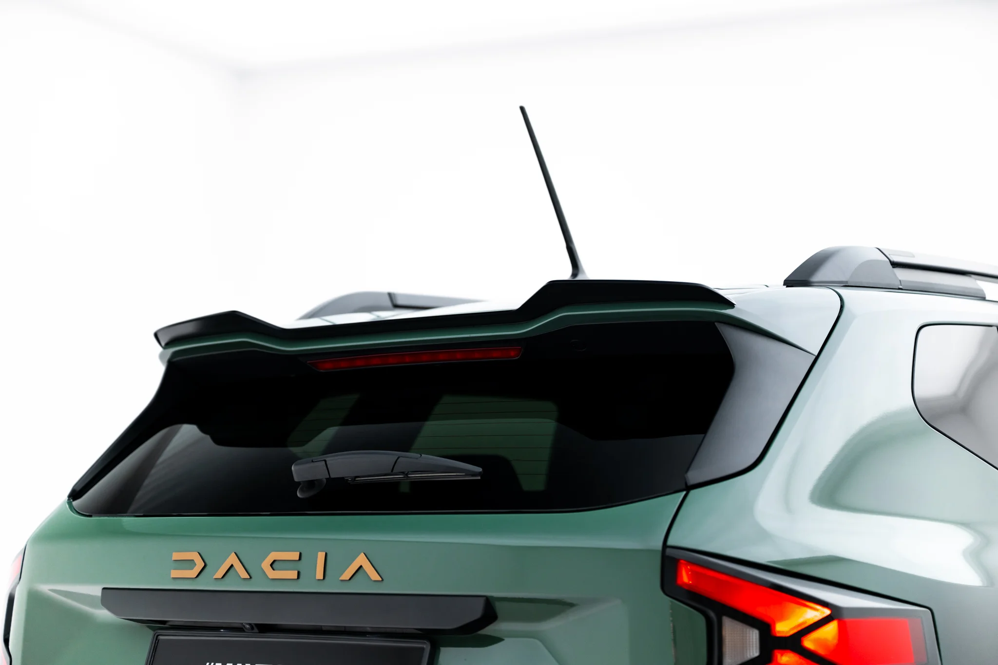 SPOILER CAP SUITABLE FOR DACIA DUSTER MK3 – MAXTON DESIGN - 6