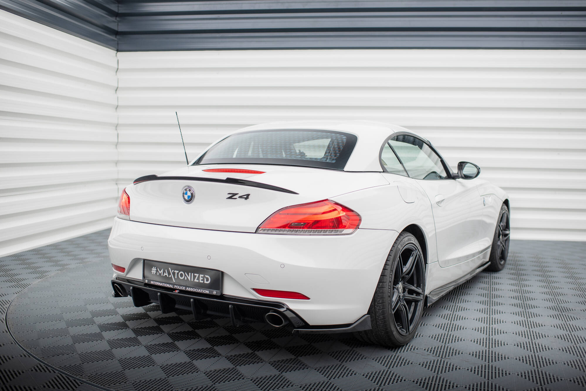 Rear Side Splitters BMW Z4 E89 - 2