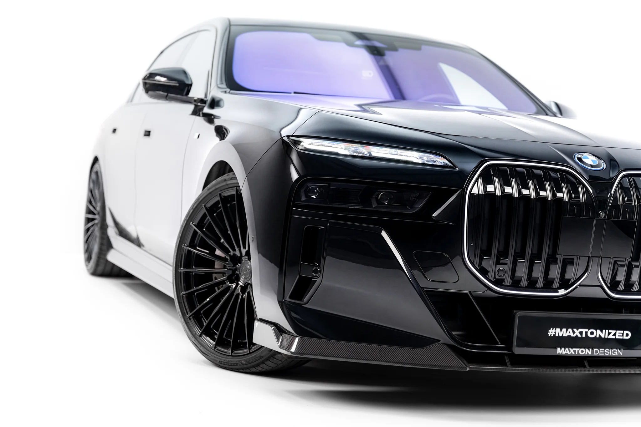 PREPREG CARBON FIBER FRONT SPLITTER SUITABLE FOR BMW 7 M-PACK / M760E / I7 M-PACK G70 – MAXTON DESIGN - 2