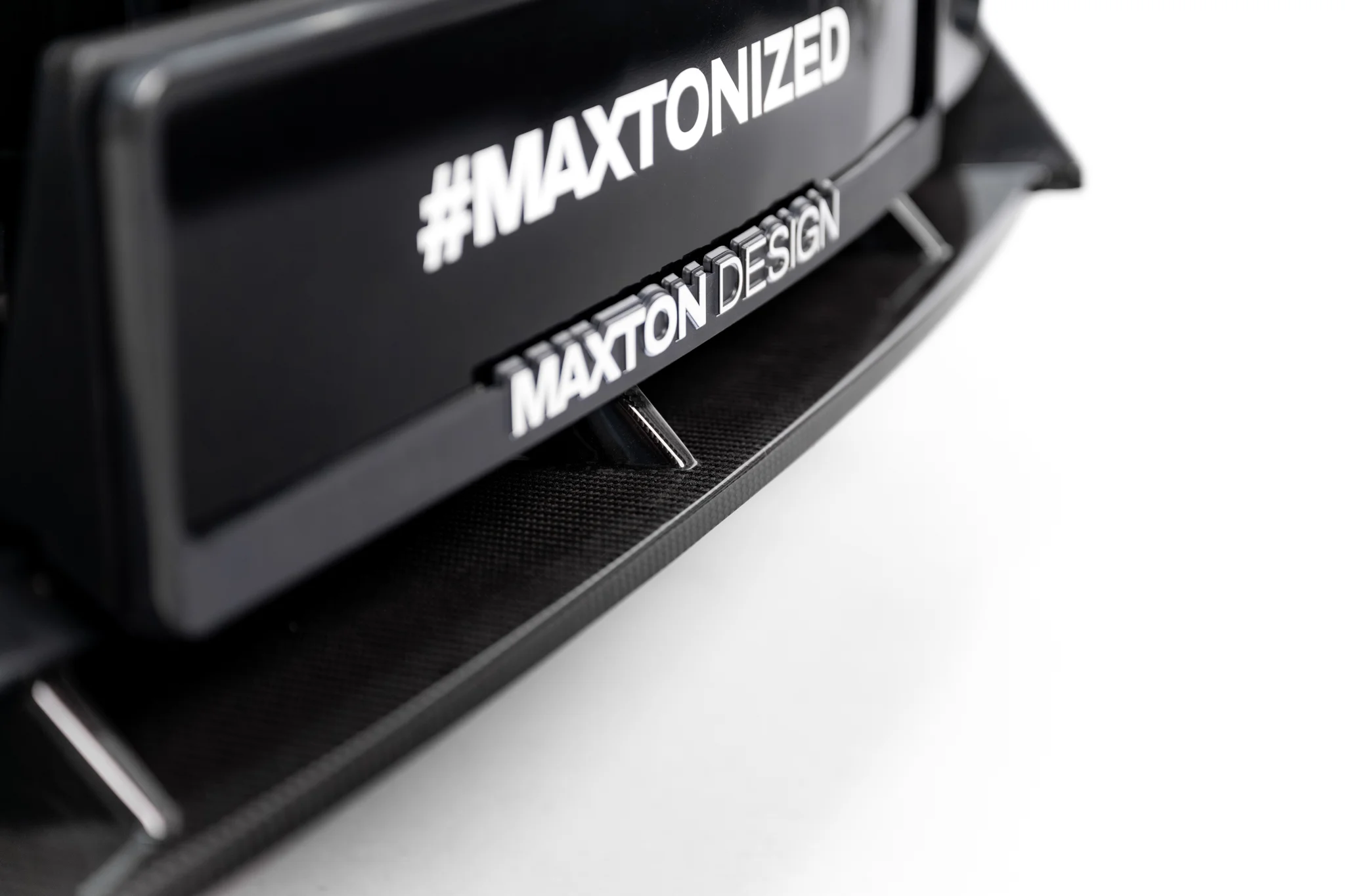PREPREG CARBON FIBER FRONT SPLITTER SUITABLE FOR BMW 7 M-PACK / M760E / I7 M-PACK G70 – MAXTON DESIGN - 6