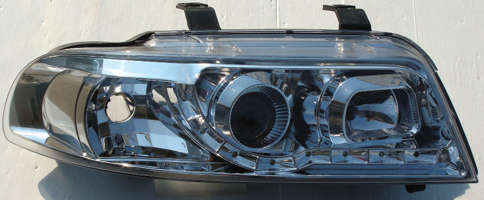 AUDI A4 99-01 R8 STYLE LED HEADLIGHTS CHROME V1