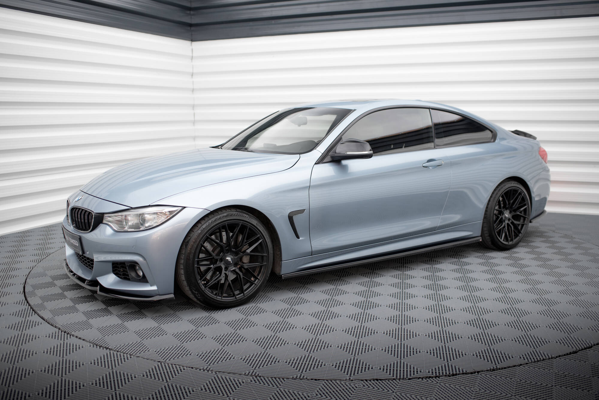 Side Skirts Diffusers V.3 BMW 4 Coupe / Gran Coupe / Cabrio M-Sport F32 / F36 / F33 - 2