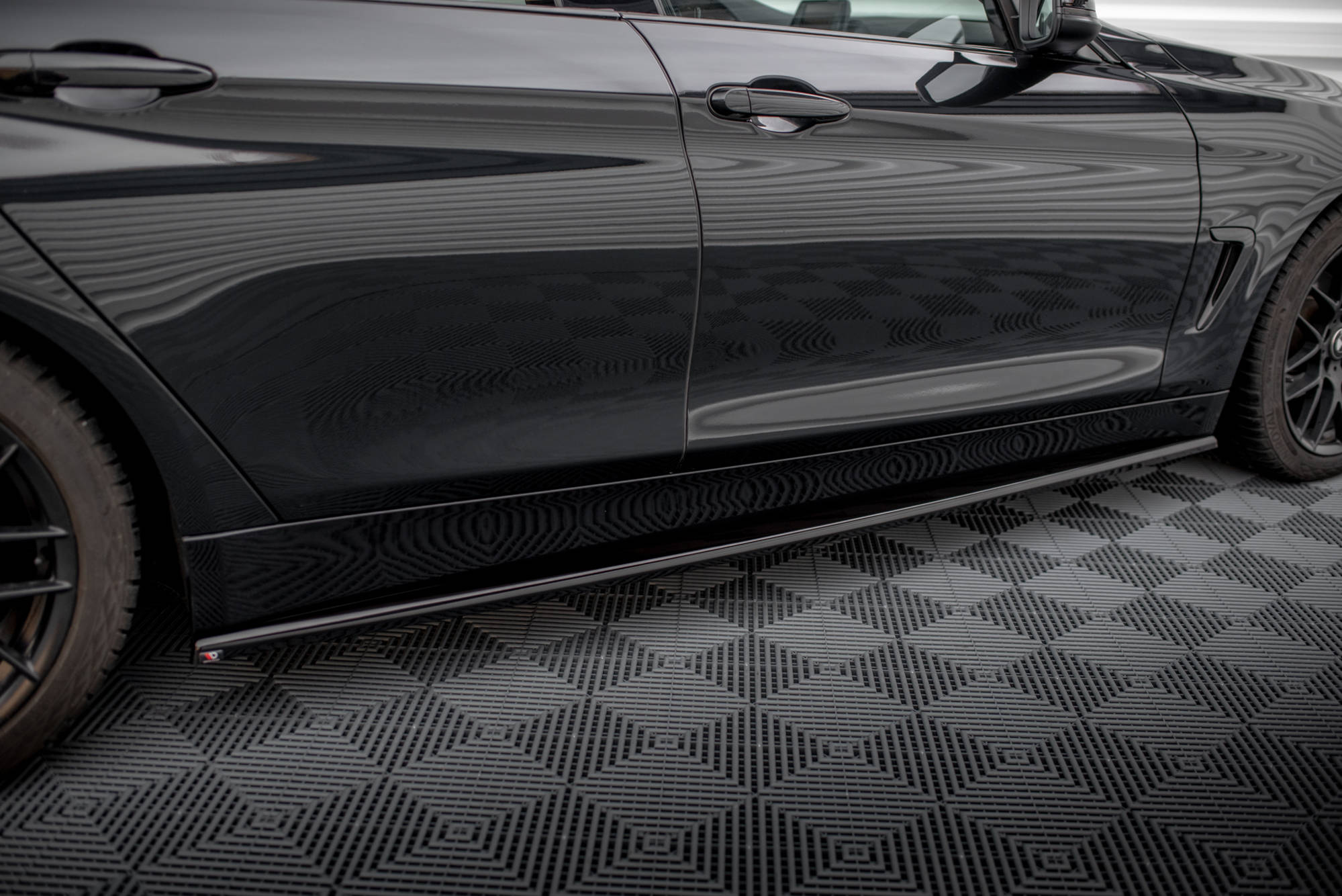 Side Skirts Diffusers BMW 4 Coupe / Gran Coupe / Cabrio F32 / F36 / F33 - 2