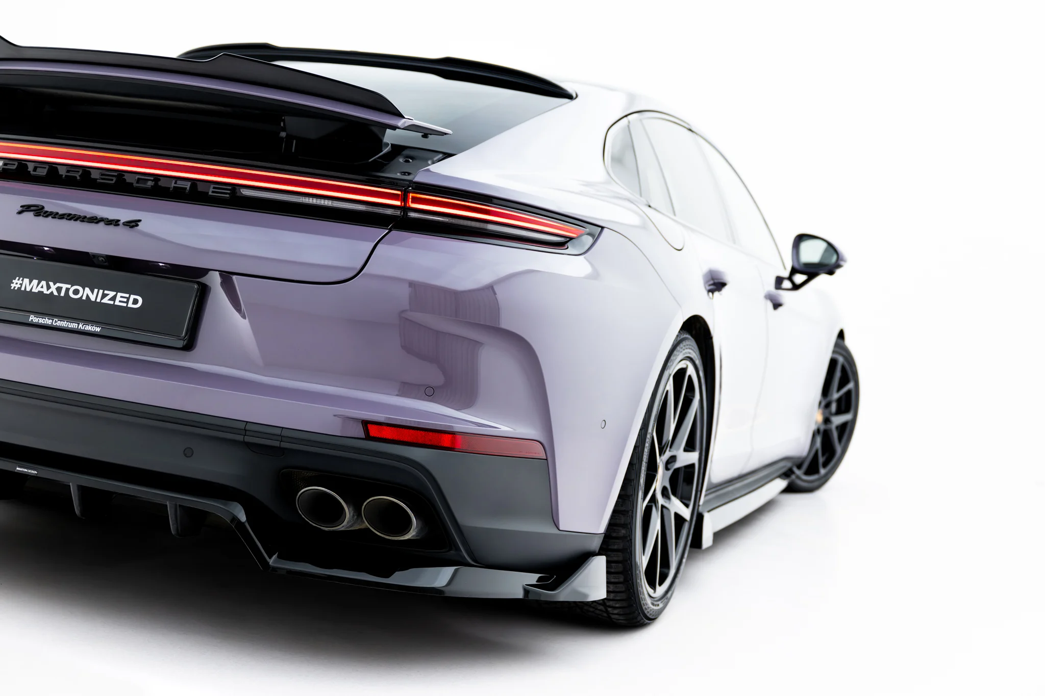 REAR SPLITTER (WITH VERTICAL BARS) SUITABLE FOR PORSCHE PANAMERA 4 / 4S E-HYBRID / 4 E-HYBRID 972 – MAXTON DESIGN - 7