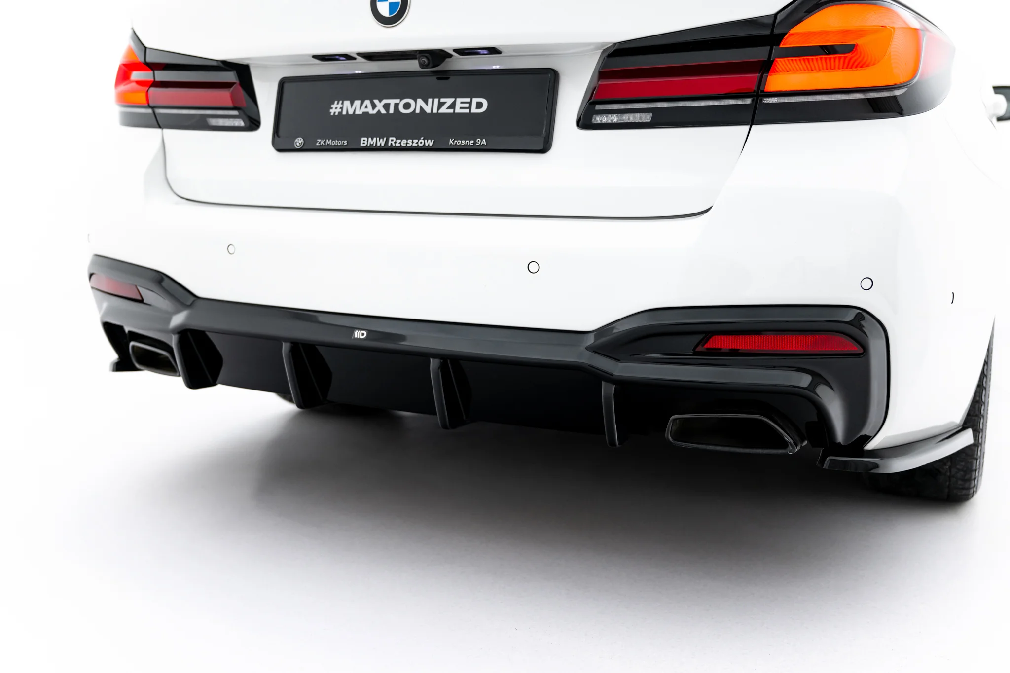 REAR VALANCE SUITABLE FOR BMW 5 M-PACK SEDAN / TOURING G30 / G31 / G30 FACELIFT / G31 FACELIFT – MAXTON DESIGN - 2