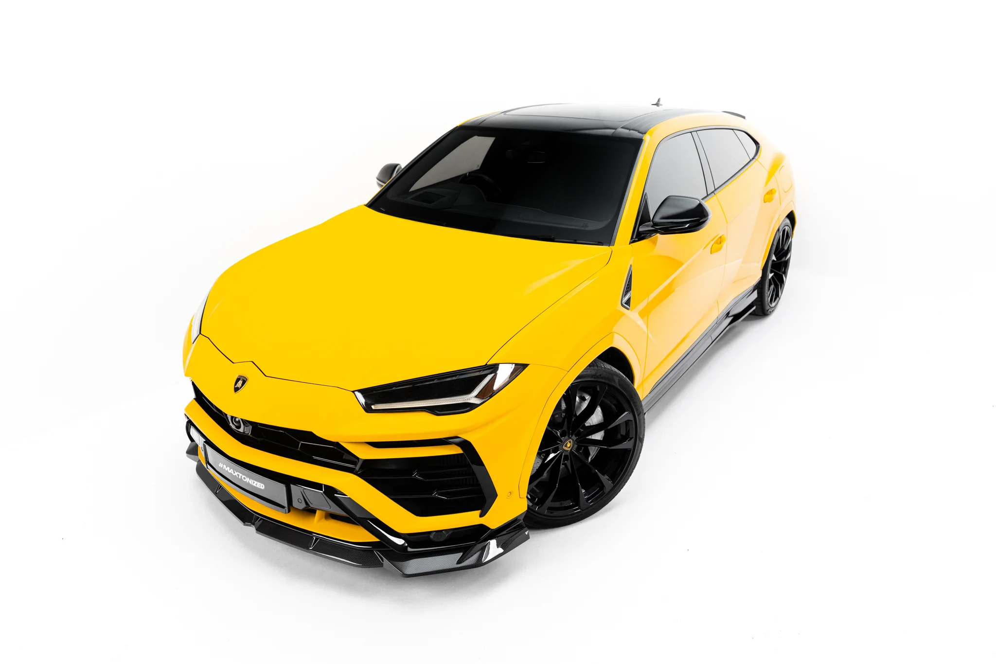 PREPREG CARBON FIBER FRONT SPLITTER SUITABLE FOR LAMBORGHINI URUS MK 1 – MAXTON DESIGN - 5