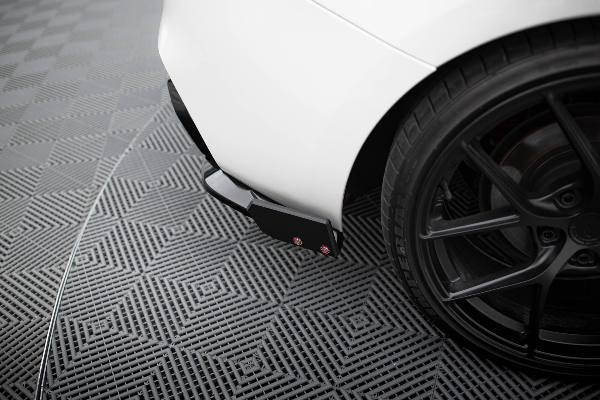 Rear Side Splitters V.5 + Flaps BMW 1 M-Pack / M140i F20 Facelift - 4