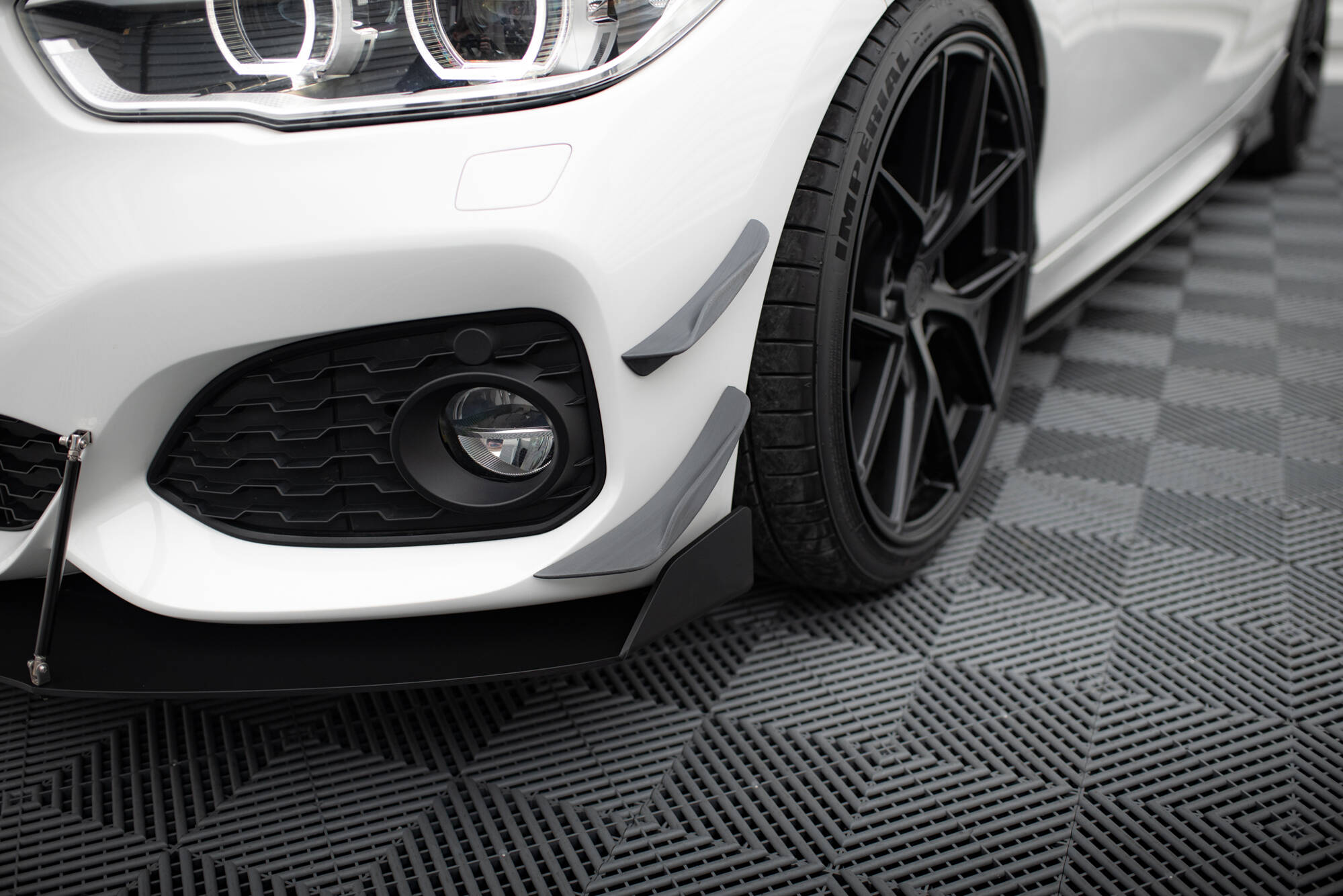 Front Bumper Wings (Canards) BMW 1 M-Pack / M140i F20 Facelift - 6