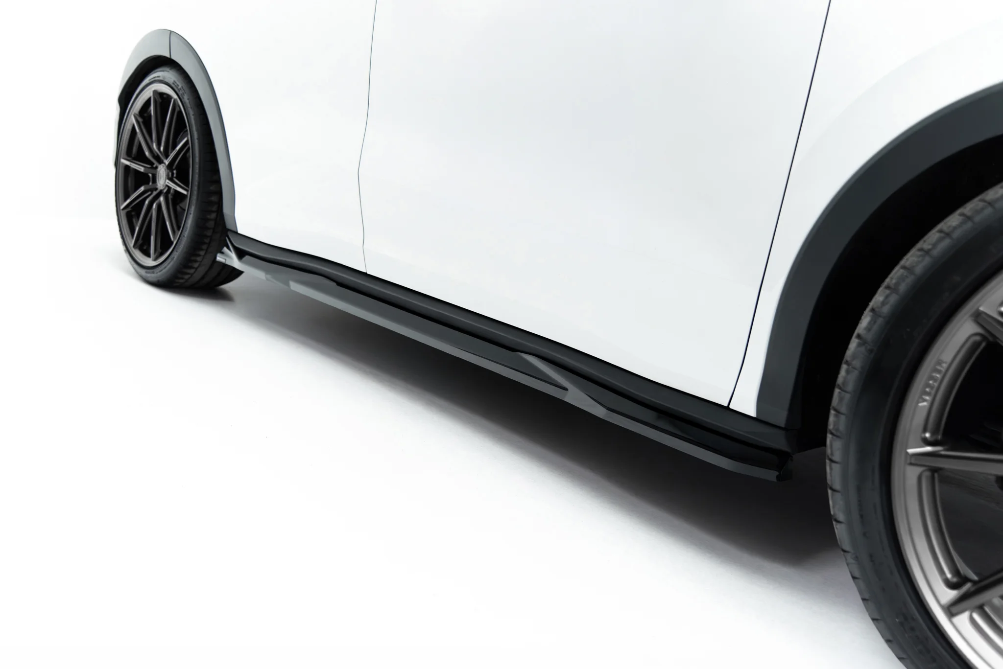 SIDE SKIRTS DIFFUSERS SUITABLE FOR VOLKSWAGEN T-ROC R-LINE MK2 – MAXTON DESIGN