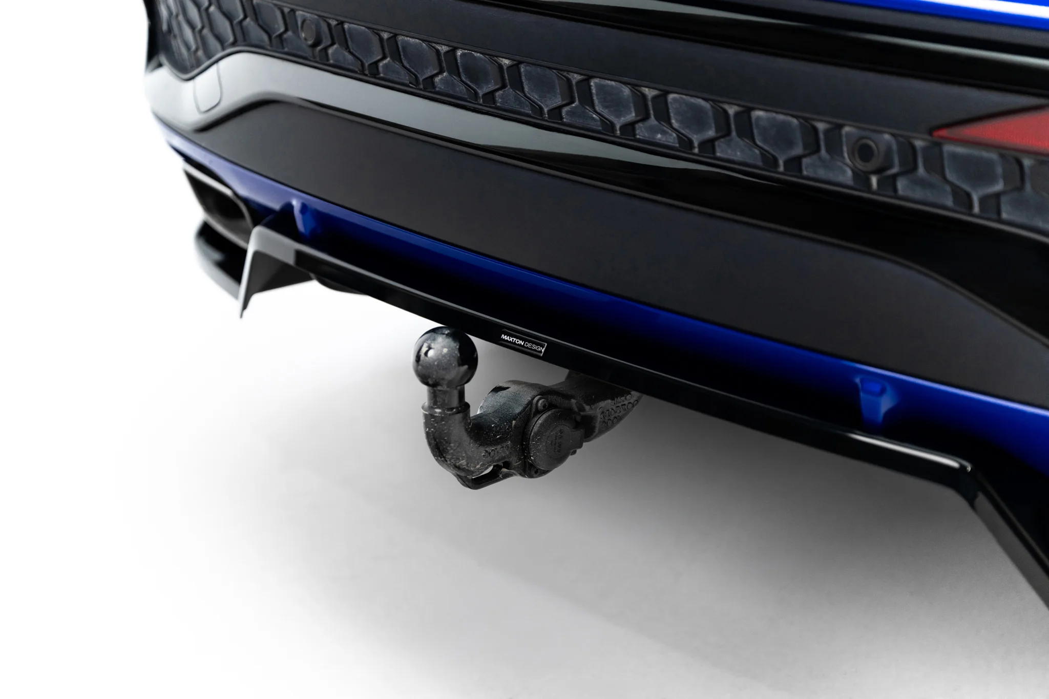 REAR SPLITTER (WITH VERTICAL BARS) SUITABLE FOR AUDI Q5 S-LINE SPORTBACK / SUV MK3 – MAXTON DESIGN - 6