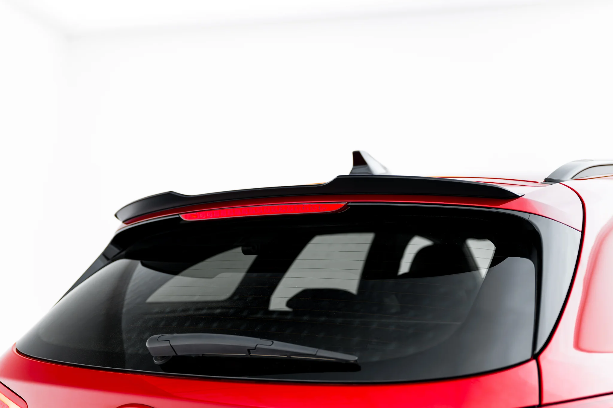 SPOILER CAP SUITABLE FOR HYUNDAI I30 N-LINE WAGON MK3 FACELIFT – MAXTON DESIGN - 2