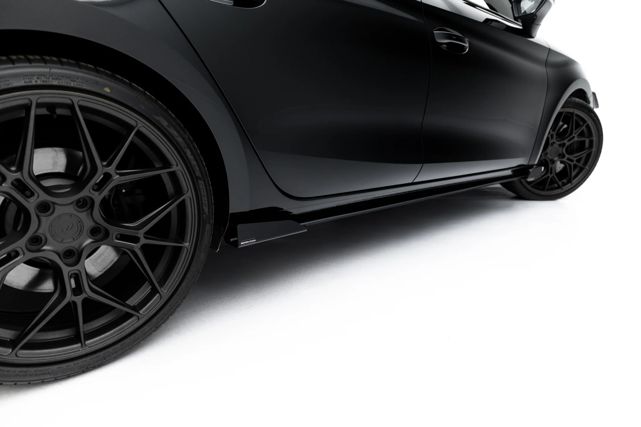 STREET PRO SIDE SKIRTS DIFFUSERS + FLAPS SUITABLE FOR CUPRA LEON ST / HATCHBACK MK1 FACELIFT – MAXTON DESIGN - 3