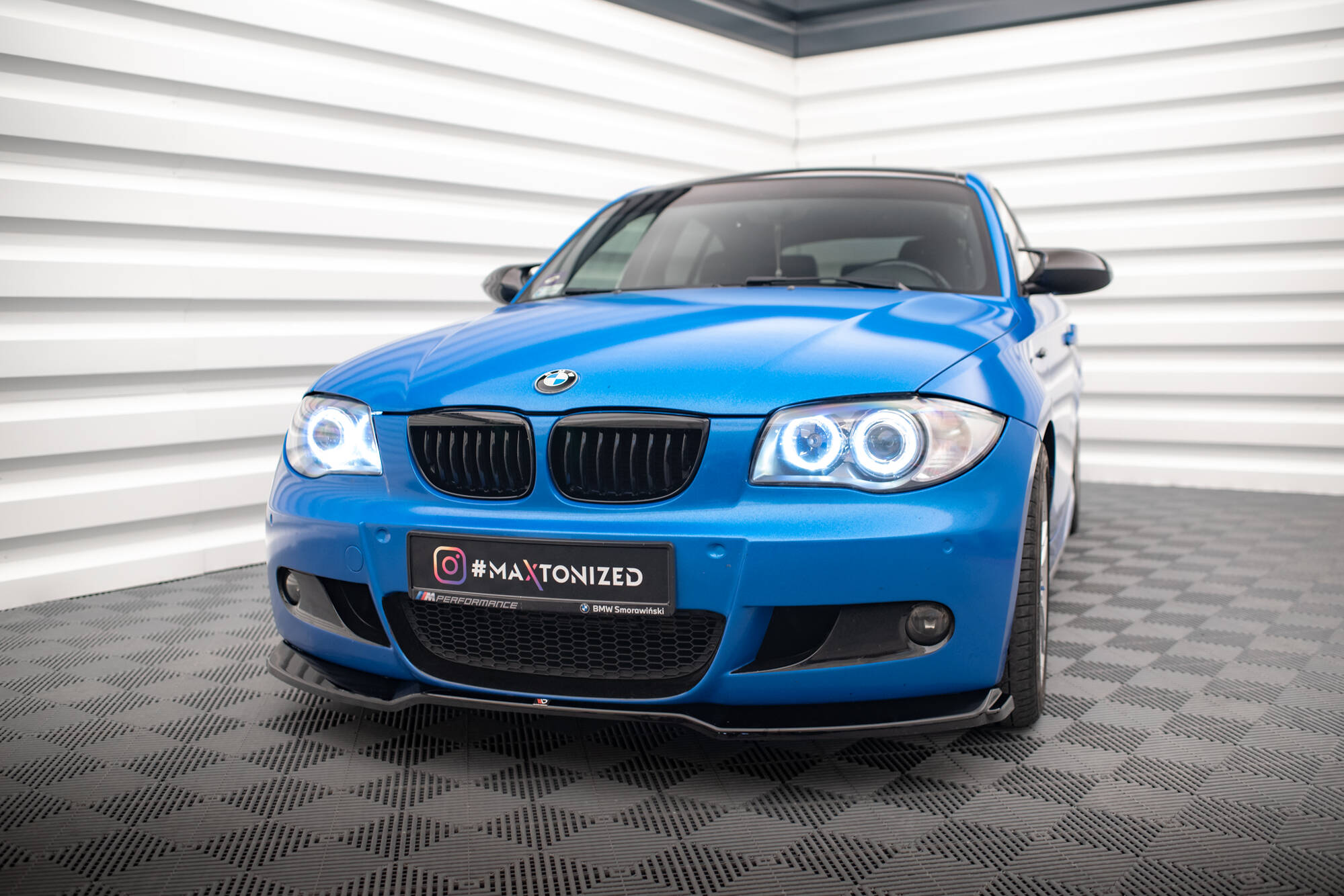 Front Splitter V.1 BMW 1 M-Pack E87 Facelift - 2