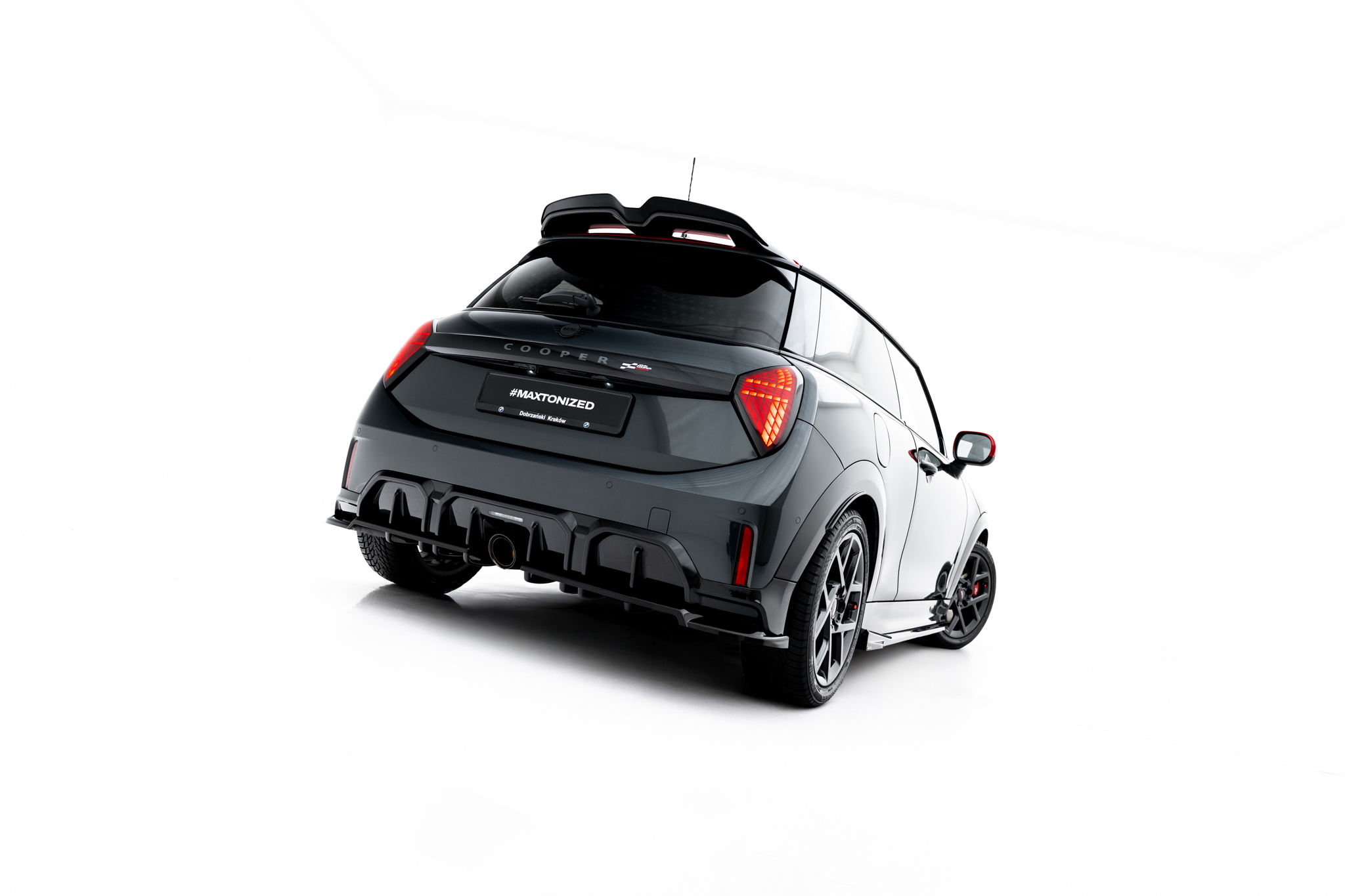 REAR SPLITTER (WITH VERTICAL BARS) SUITABLE FOR MINI COOPER JOHN COOPER WORKS F65 – MAXTON DESIGN - 3