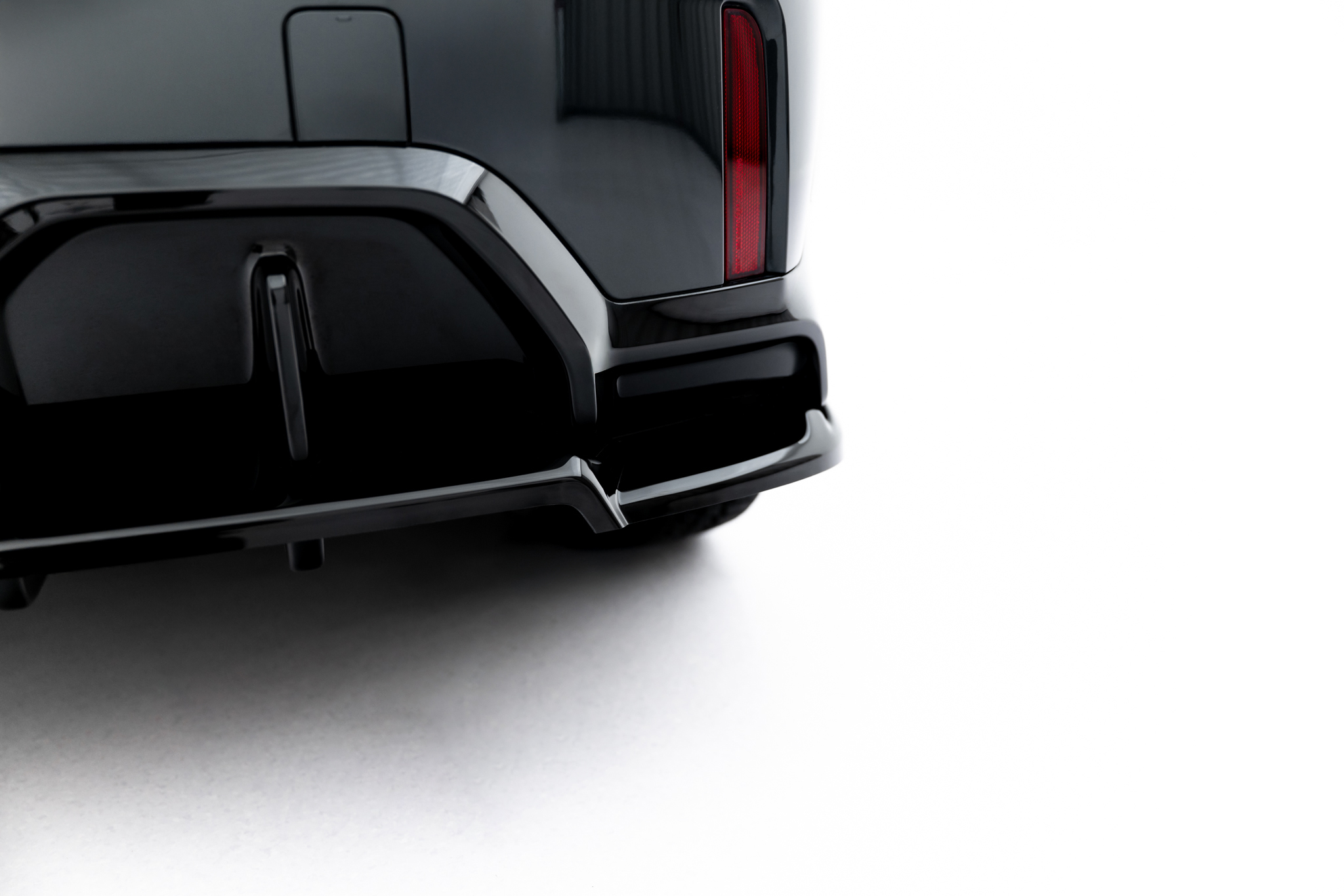 REAR SPLITTER (WITH VERTICAL BARS) SUITABLE FOR MINI COOPER JOHN COOPER WORKS F65 – MAXTON DESIGN - 5