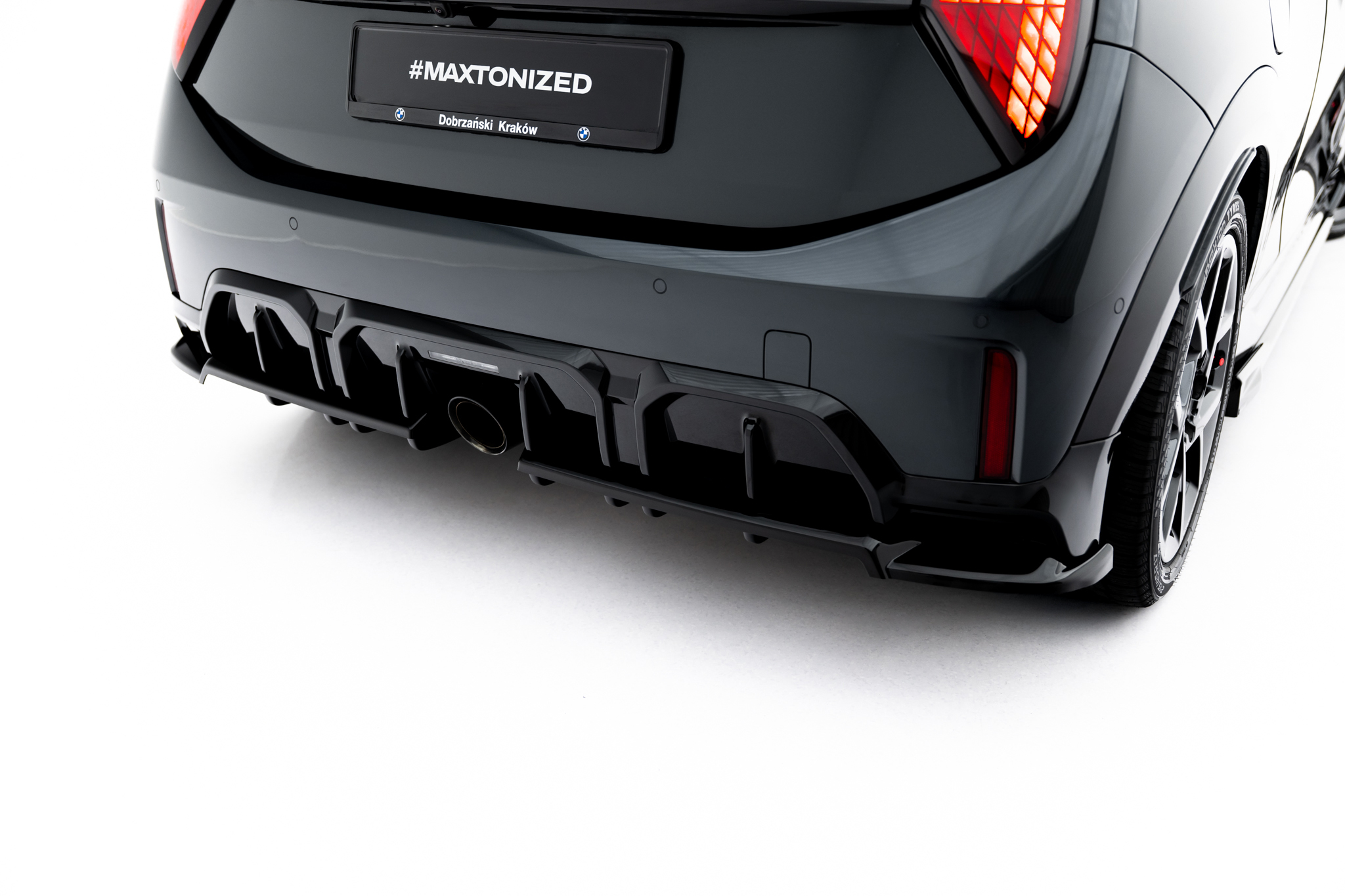 REAR SPLITTER (WITH VERTICAL BARS) SUITABLE FOR MINI COOPER JOHN COOPER WORKS F65 – MAXTON DESIGN - 2