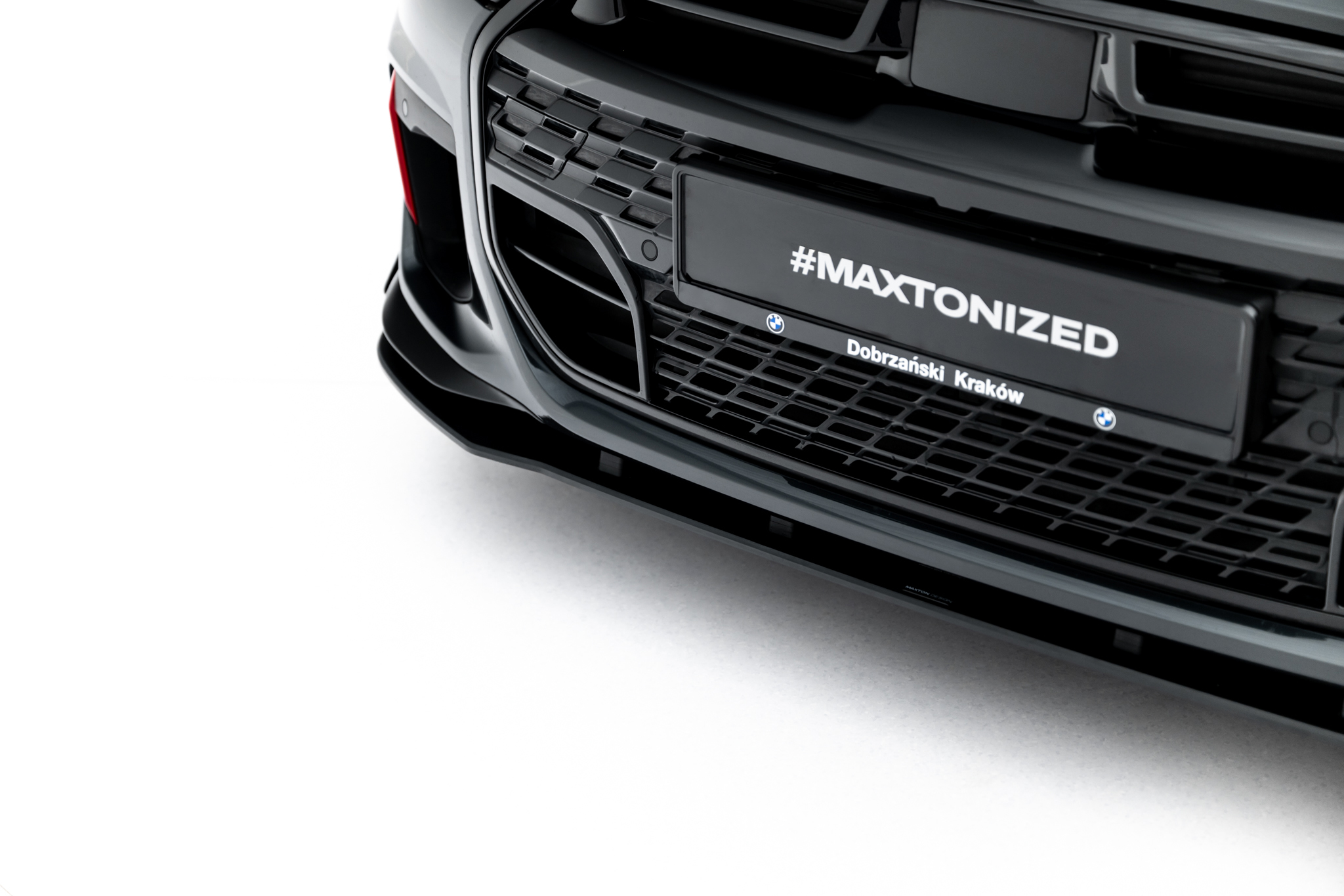 STREET PRO FRONT SPLITTER + FLAPS SUITABLE FOR MINI COOPER JOHN COOPER WORKS F65 – MAXTON DESIGN