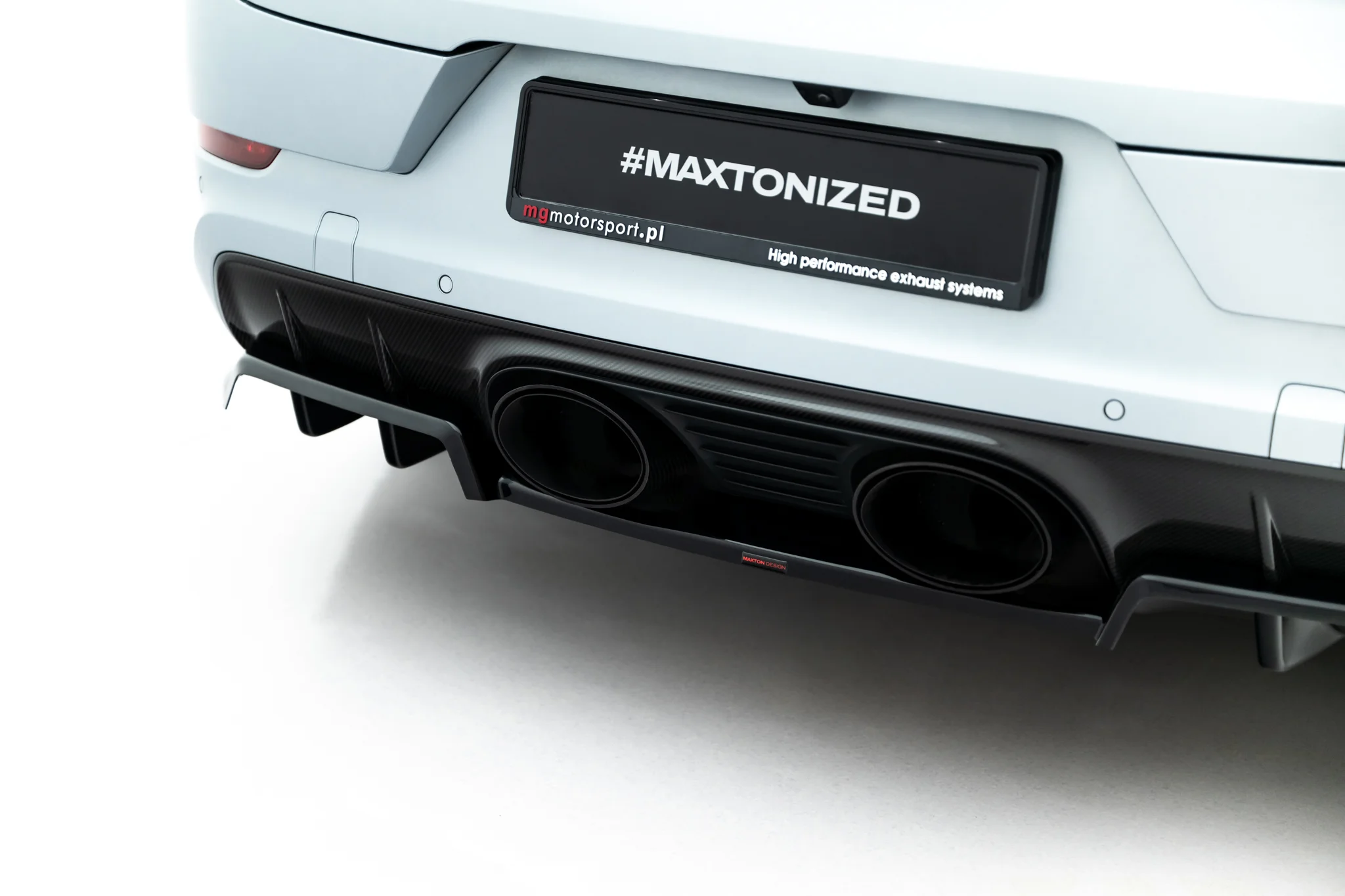 REAR SPLITTER (WITH VERTICAL BARS) SUITABLE FOR PORSCHE CAYENNE GTS / TURBO SPORT PACK / TURBO E-HYBRID GT PACK COUPE MK3 FACELIFT – MAXTON DESIGN - 6