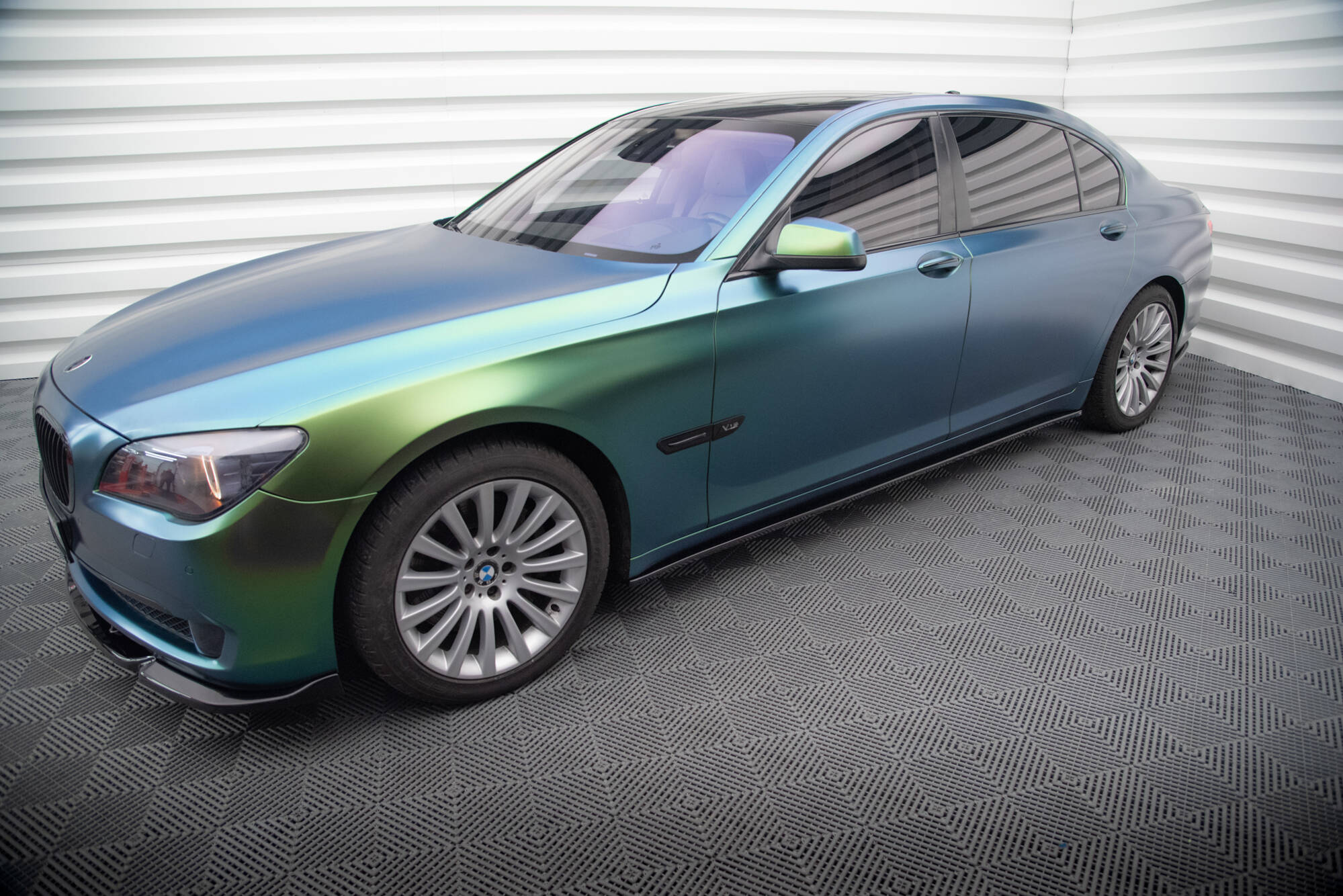 SIDE SKIRTS DIFFUSERS SUITABLE FOR BMW 7 LONG F02 – MAXTON DESIGN - 2