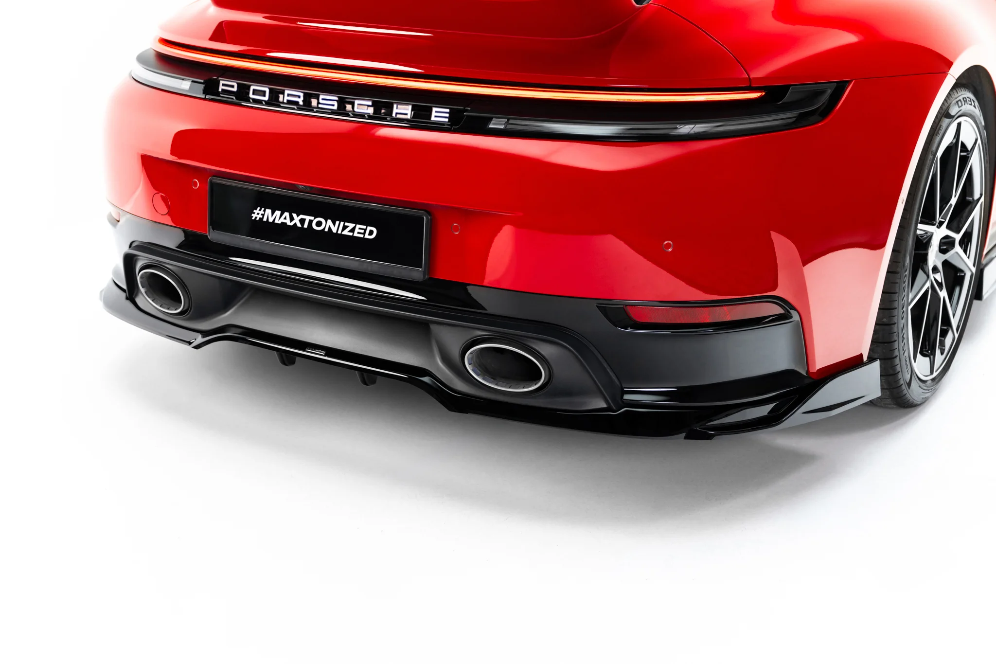 REAR SPLITTER (WITH VERTICAL BARS) SUITABLE FOR PORSCHE 911 CARRERA AERO 992 FACELIFT – MAXTON DESIGN - 7