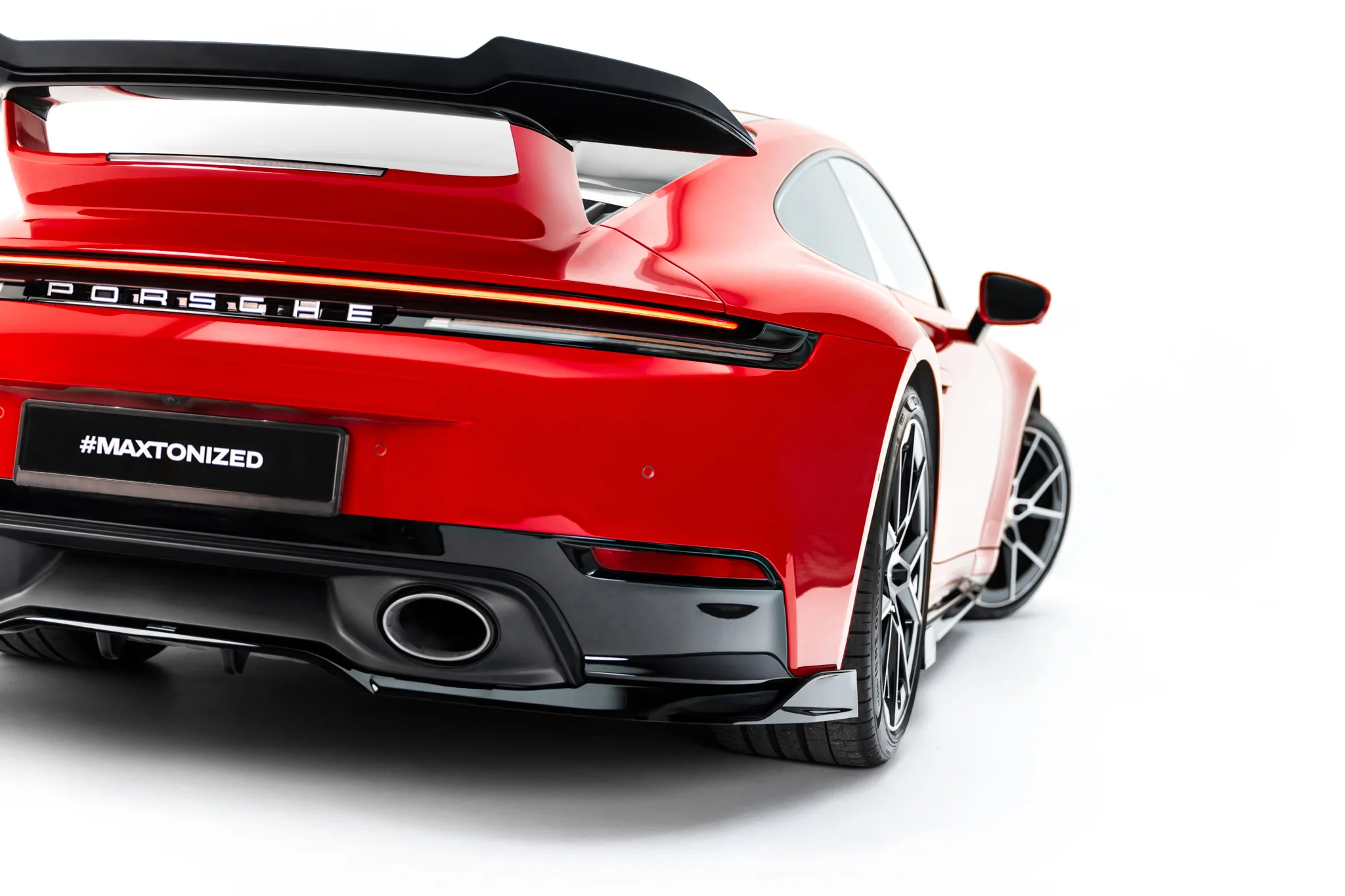 REAR SPLITTER (WITH VERTICAL BARS) SUITABLE FOR PORSCHE 911 CARRERA AERO 992 FACELIFT – MAXTON DESIGN - 3