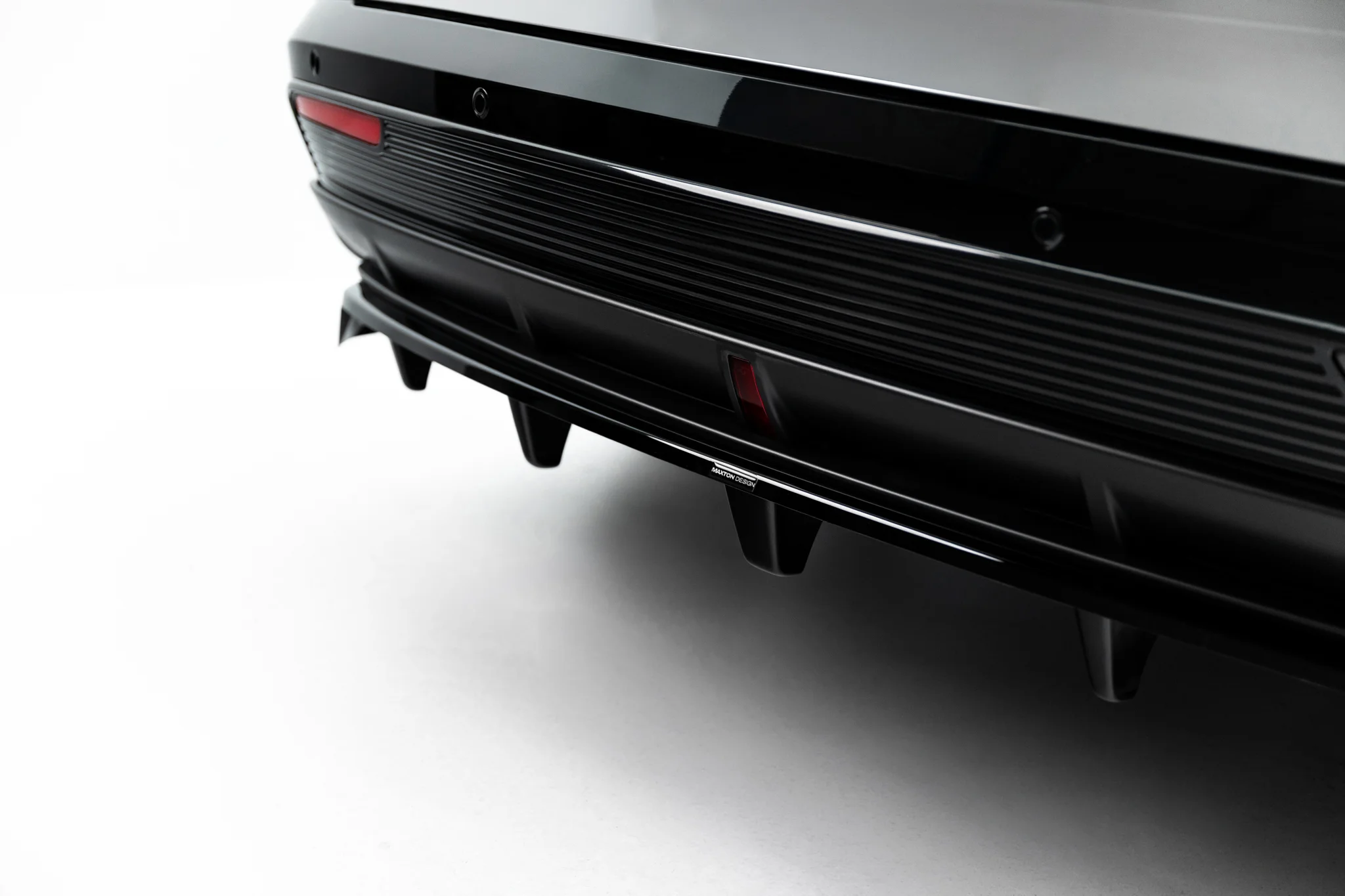 REAR SPLITTER (WITH VERTICAL BARS) SUITABLE FOR MAZDA 6E MK1 – MAXTON DESIGN - 7