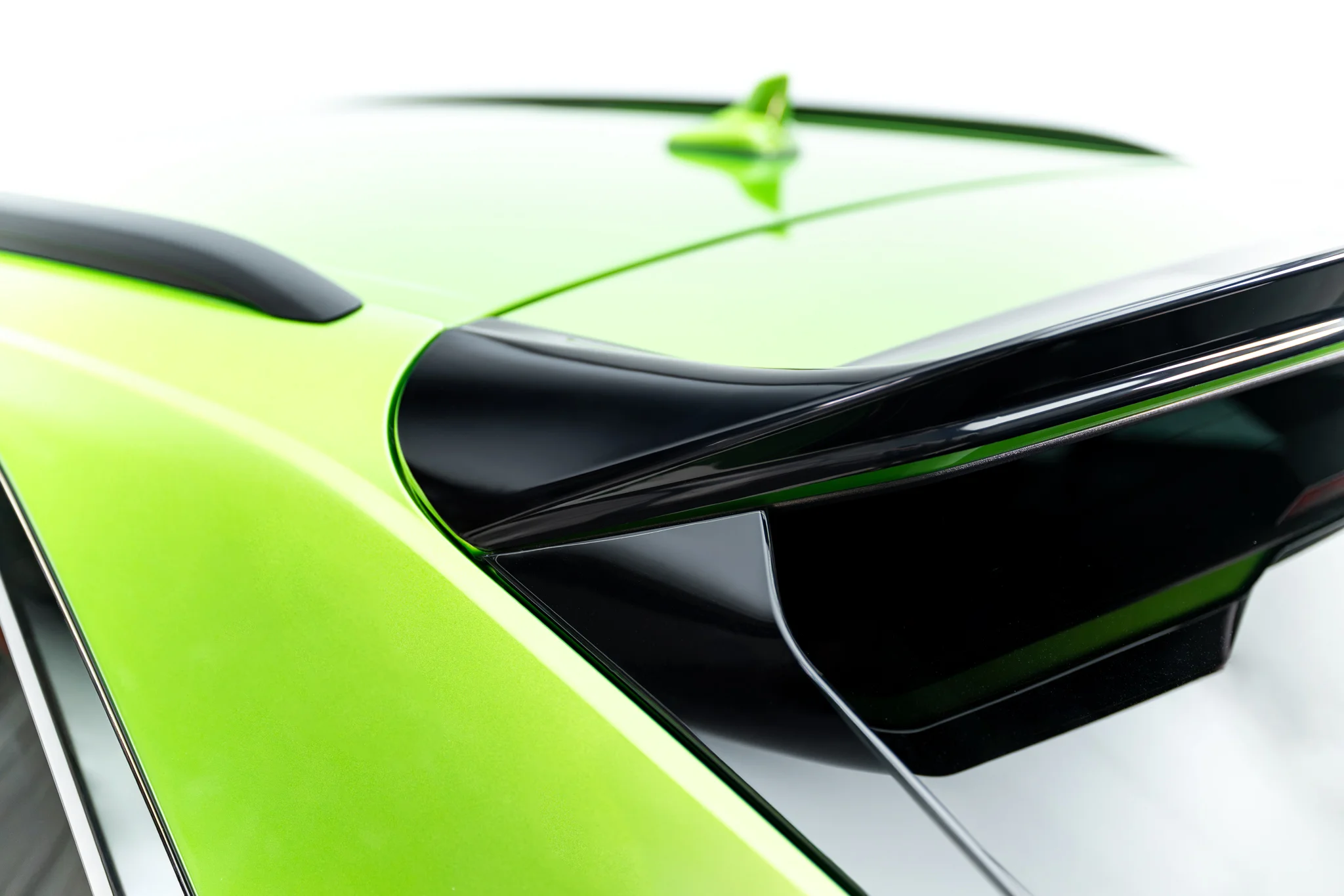 UPPER SPOILER CAP 3D SUITABLE FOR AUDI RSQ8 MK1 /MK1 FACELIFT – MAXTON DESIGN - 5