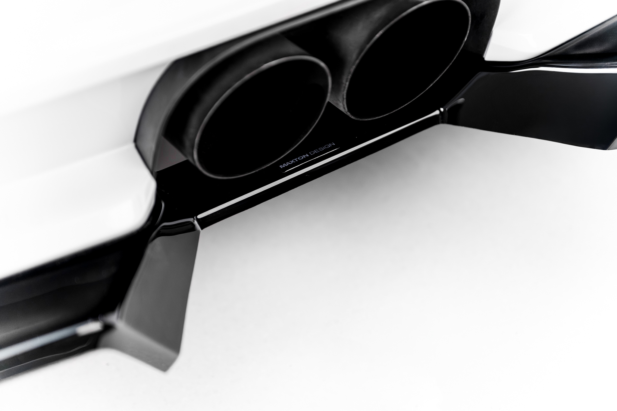 REAR SPLITTER (WITH VERTICAL BARS) SUITABLE FOR PORSCHE 911 GT3 991 – MAXTON DESIGN - 3