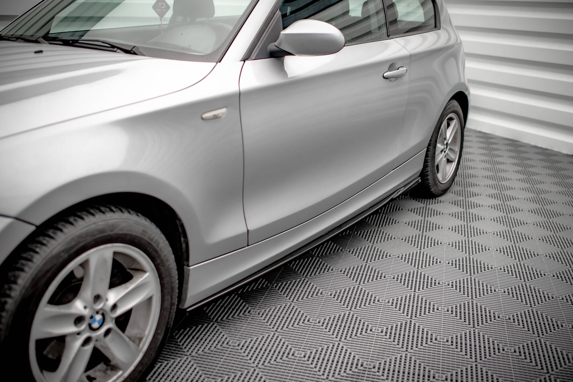 Side Skirts Diffusers V.2 BMW 1 E81 Facelift - 2