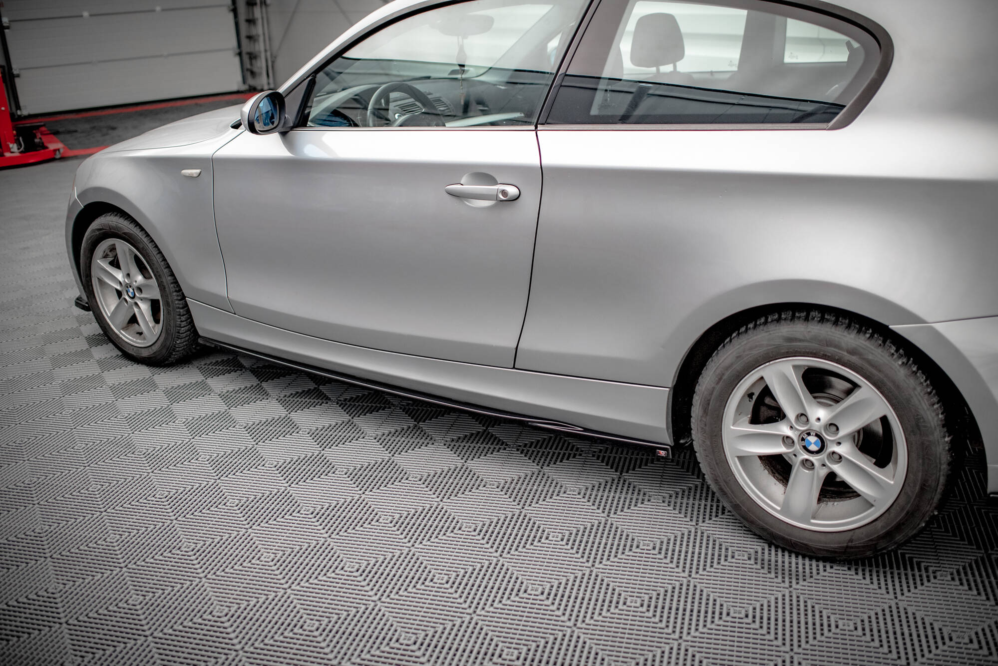 Side Skirts Diffusers V.2 BMW 1 E81 Facelift - 4