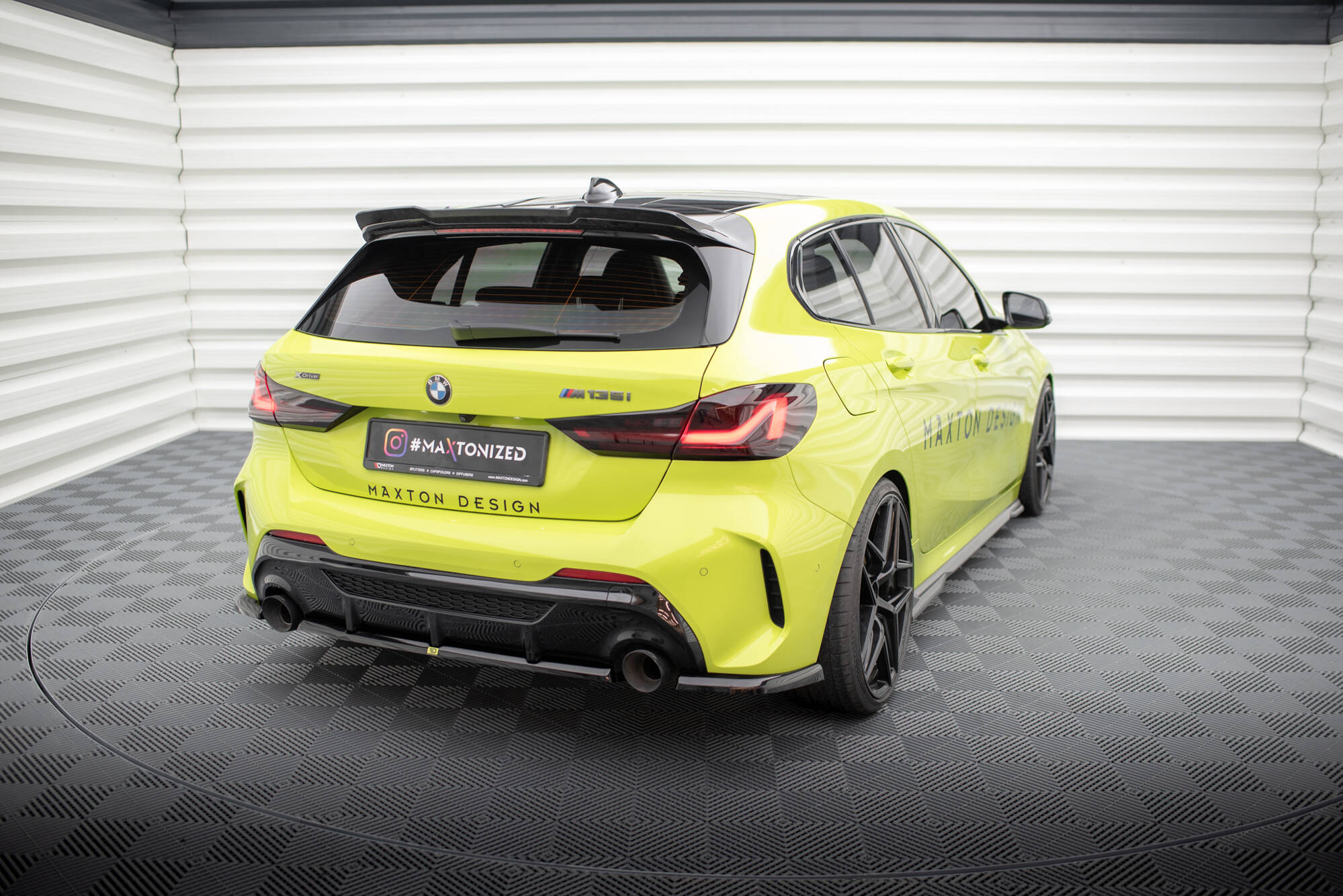 Rear Side Splitters V.11 BMW 1 M-Pack / M135i F40 - 2
