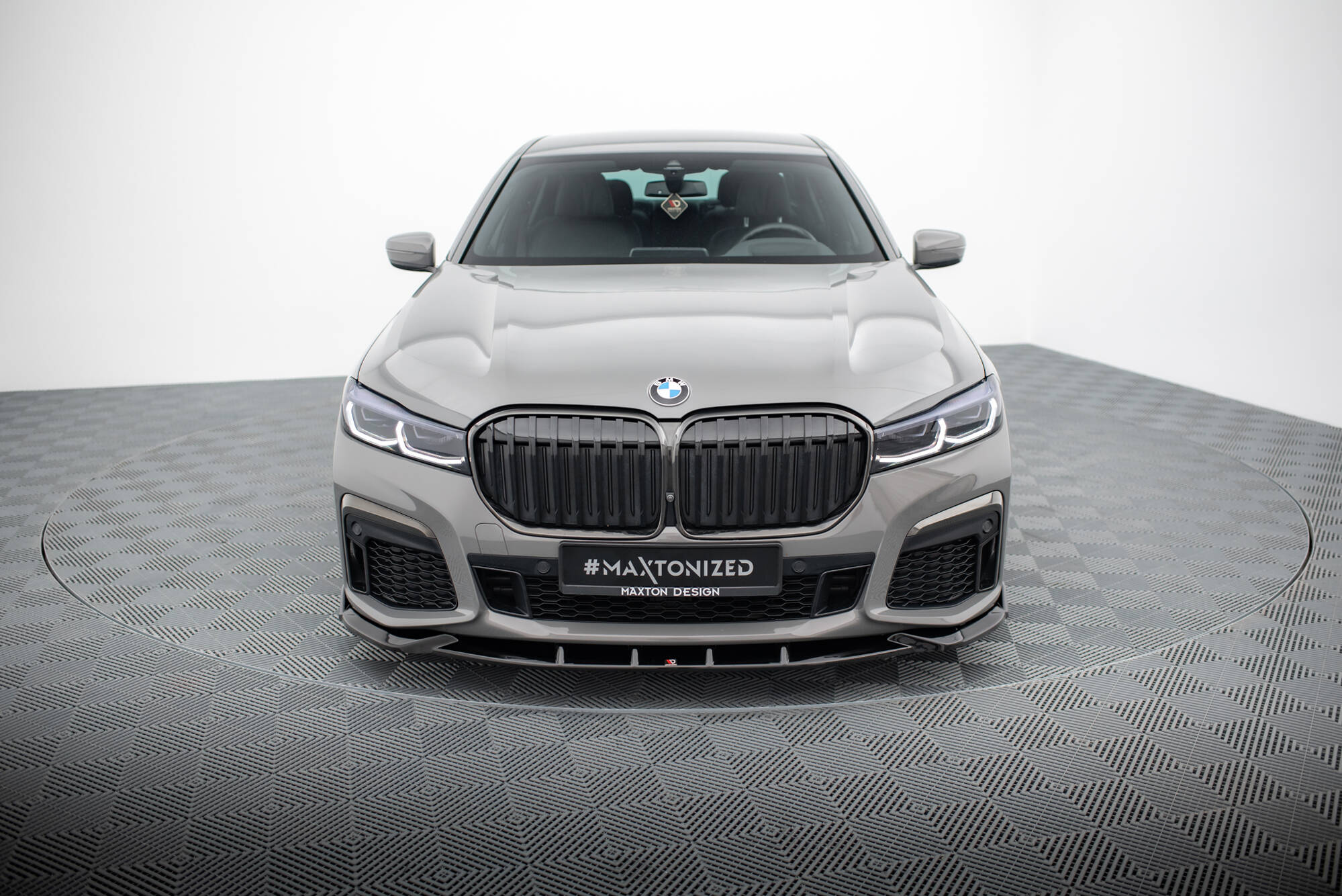 Front Splitter V.5 BMW 7 G11 M-Pack Facelift - 2
