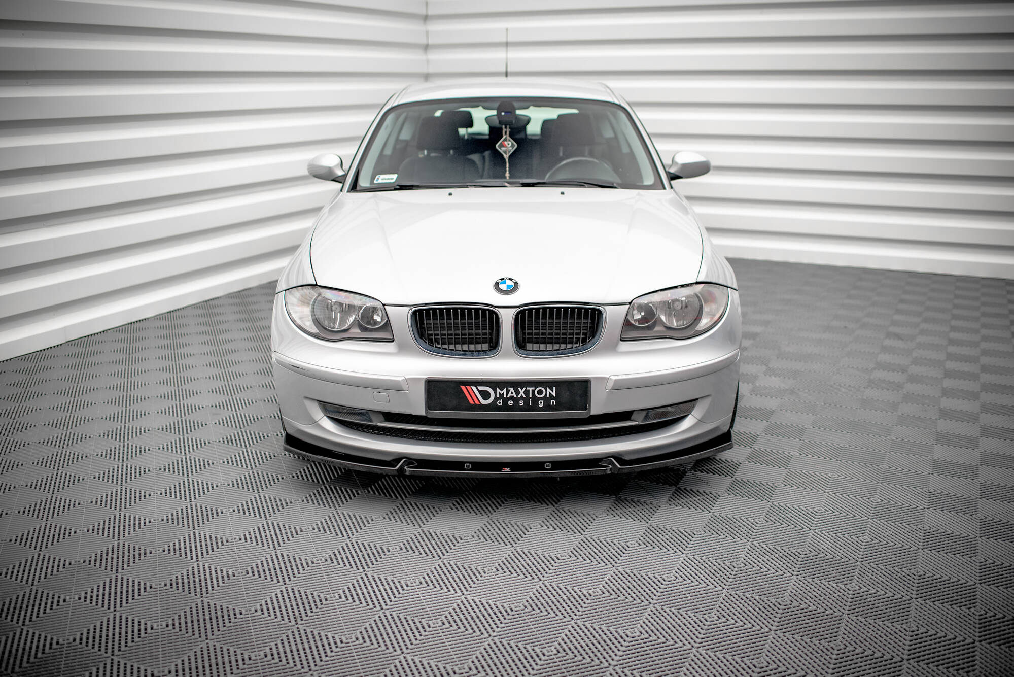 Front Splitter V.3 BMW 1 E81 Facelift - 2