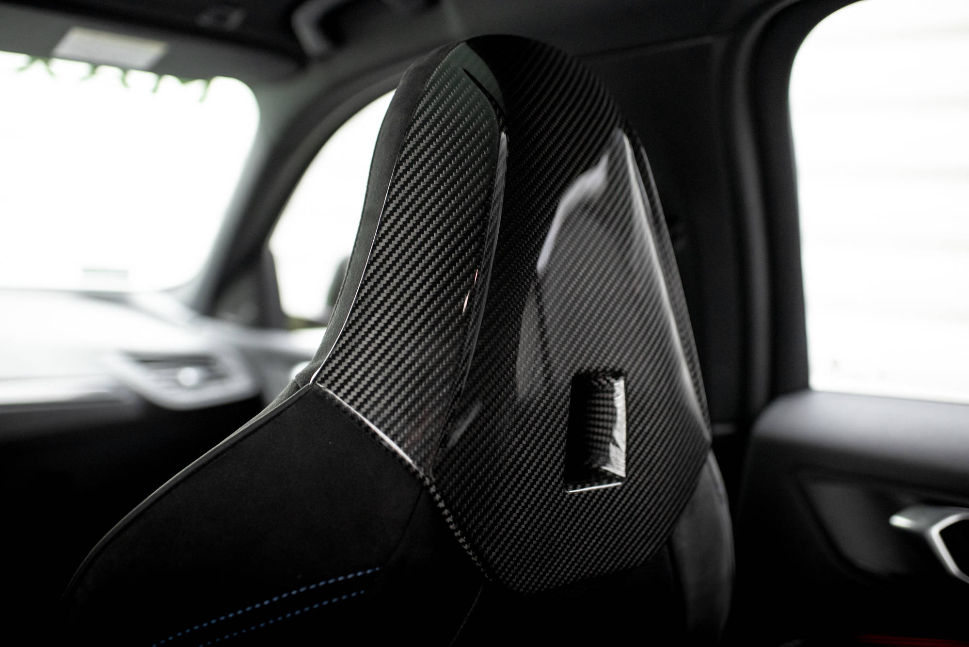 Carbon Fiber Headrests BMW 1 F40 M135i - 10