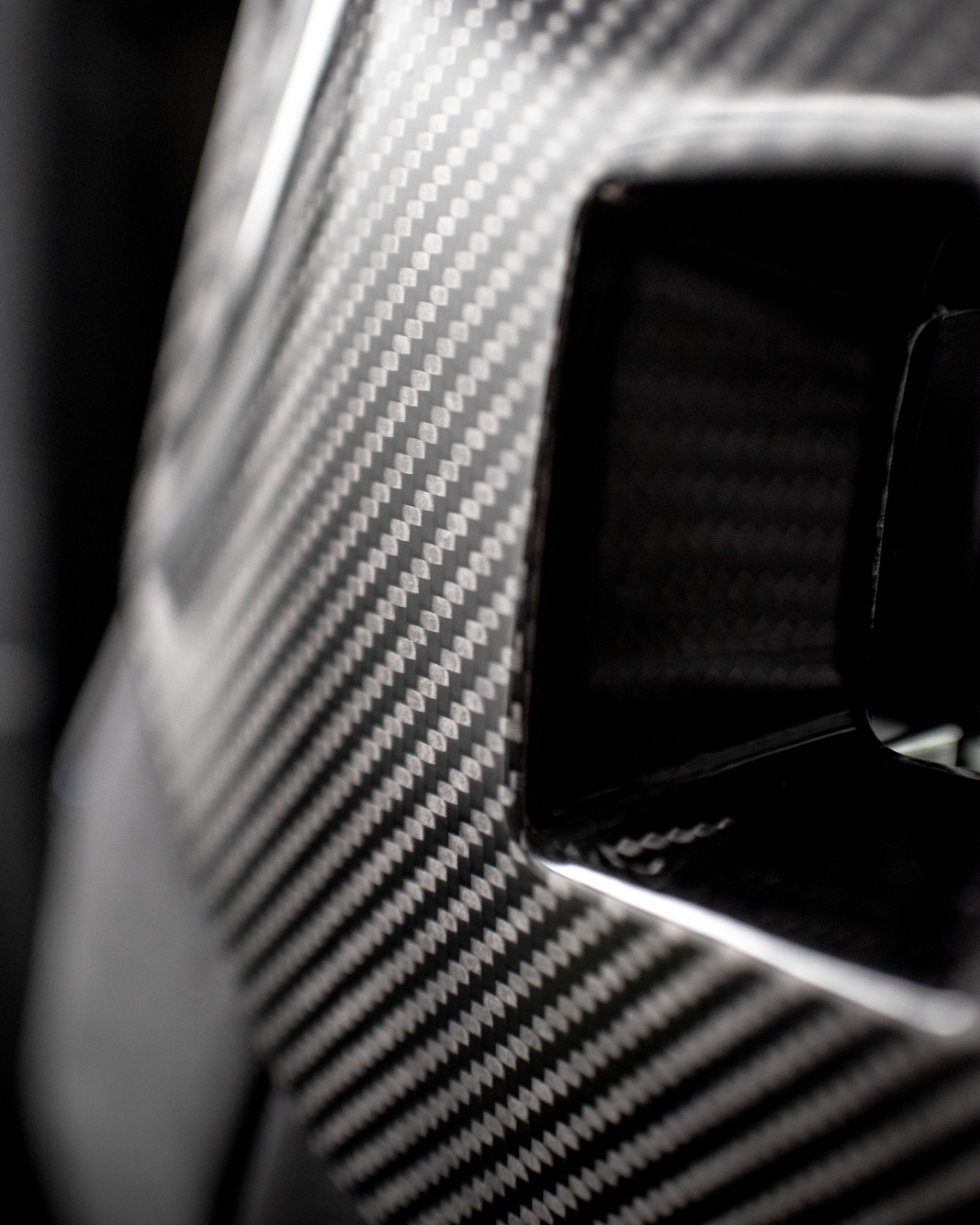 Carbon Fiber Headrests BMW 1 F40 M135i - 9