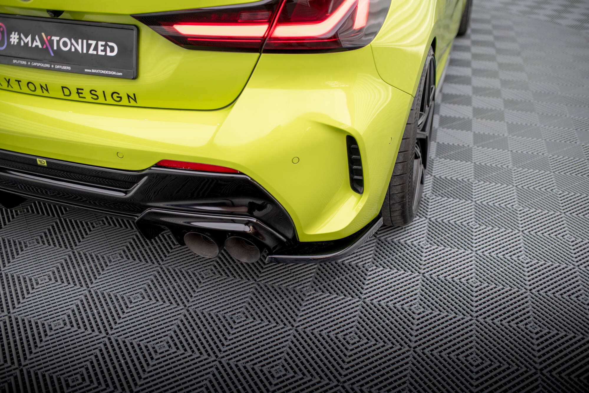 Rear Side Splitters V.10 BMW 1 M-Pack / M135i F40 - 3