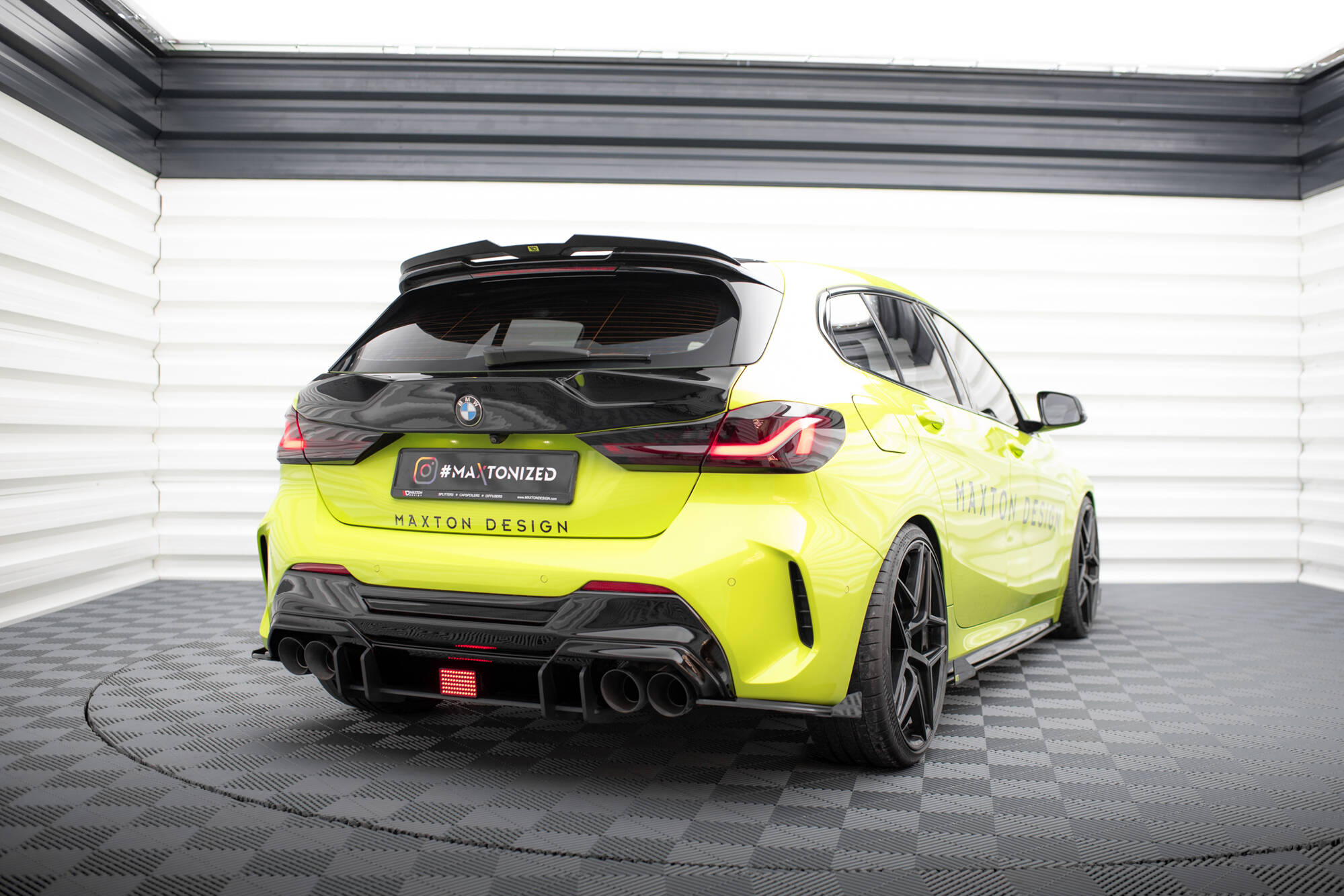 Rear Side Flaps V.2 BMW 1 F40 M-Pack / M135i - 2