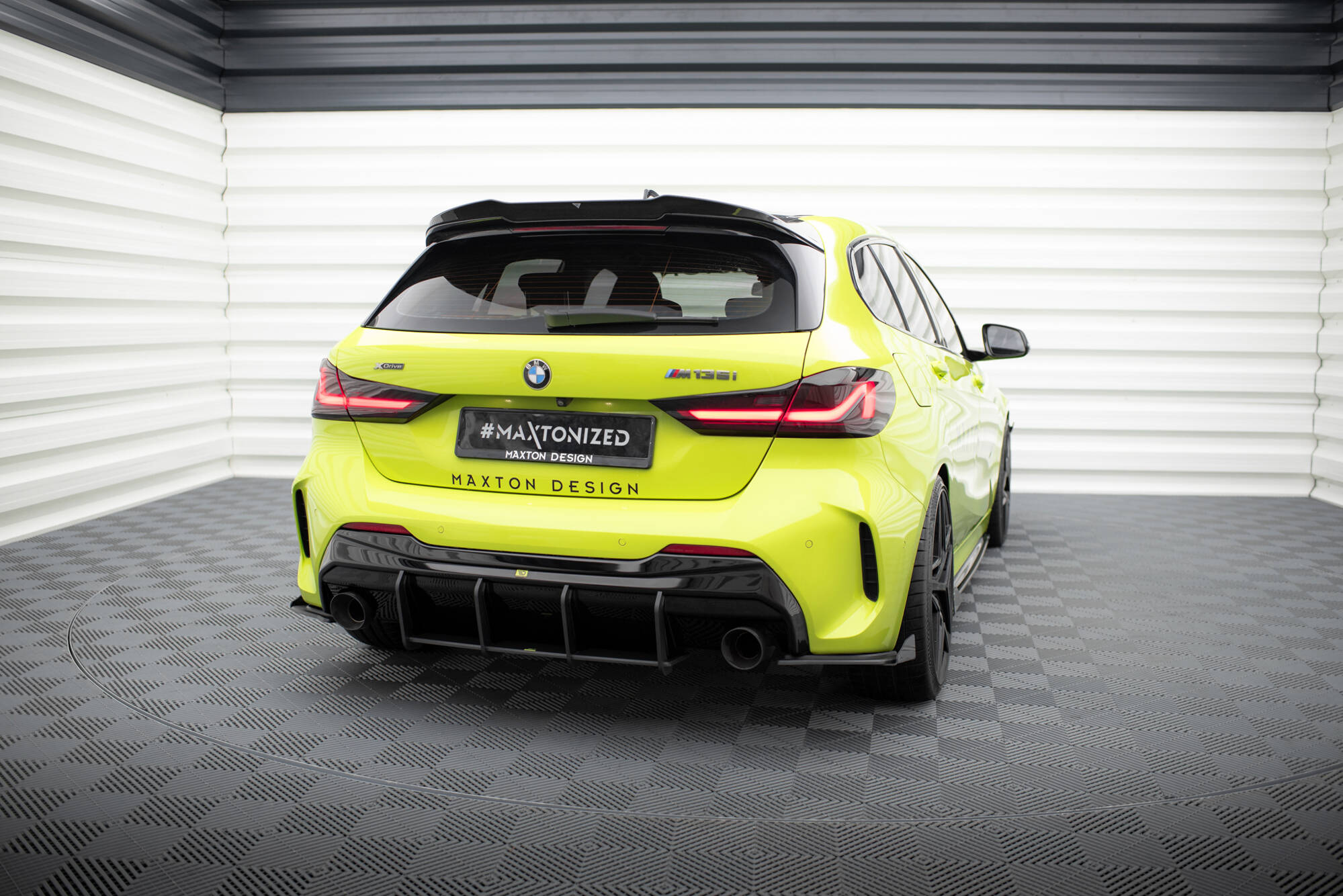 Rear Side Flaps V.1 BMW 1 F40 M-Pack / M135i - 2