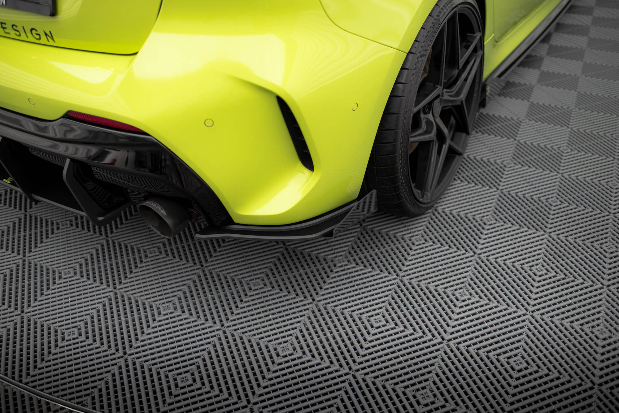Rear Side Flaps V.1 BMW 1 F40 M-Pack / M135i - 3